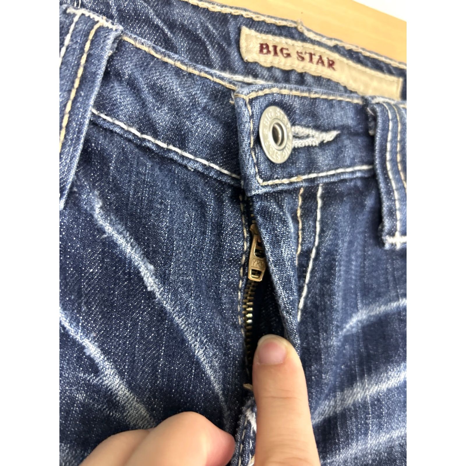 Vintage VINTAGE Big Star Womens Jeans Cropped 27 Dark Wash Distressed Straight Leg 27 Blue Womens Size 27" / US 4 / IT 40 - 6 Thumbnail