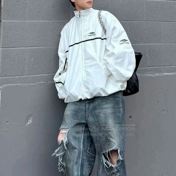 Balenciaga Balenciaga 3Blogo Embroidered Zip Jacket. Size US XS / EU 42 / 0 - 7 Thumbnail