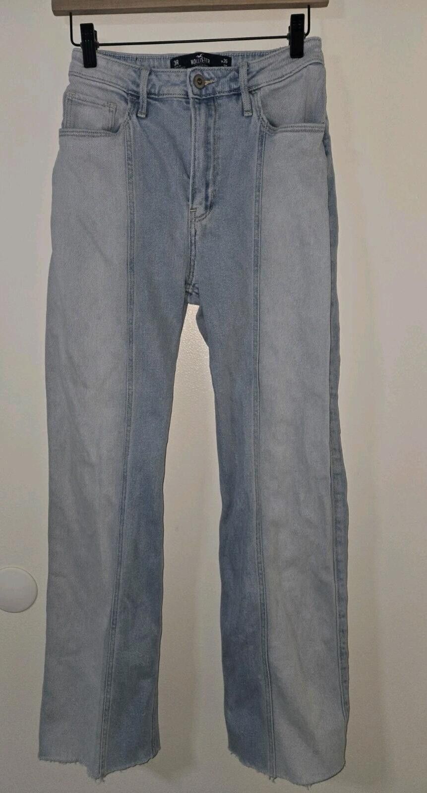 Hollister Hollister High Rise Two Tone Blue Cropped Roller Jeans 26x31 Size 26" / US 2 / IT 38 - 1 Thumbnail
