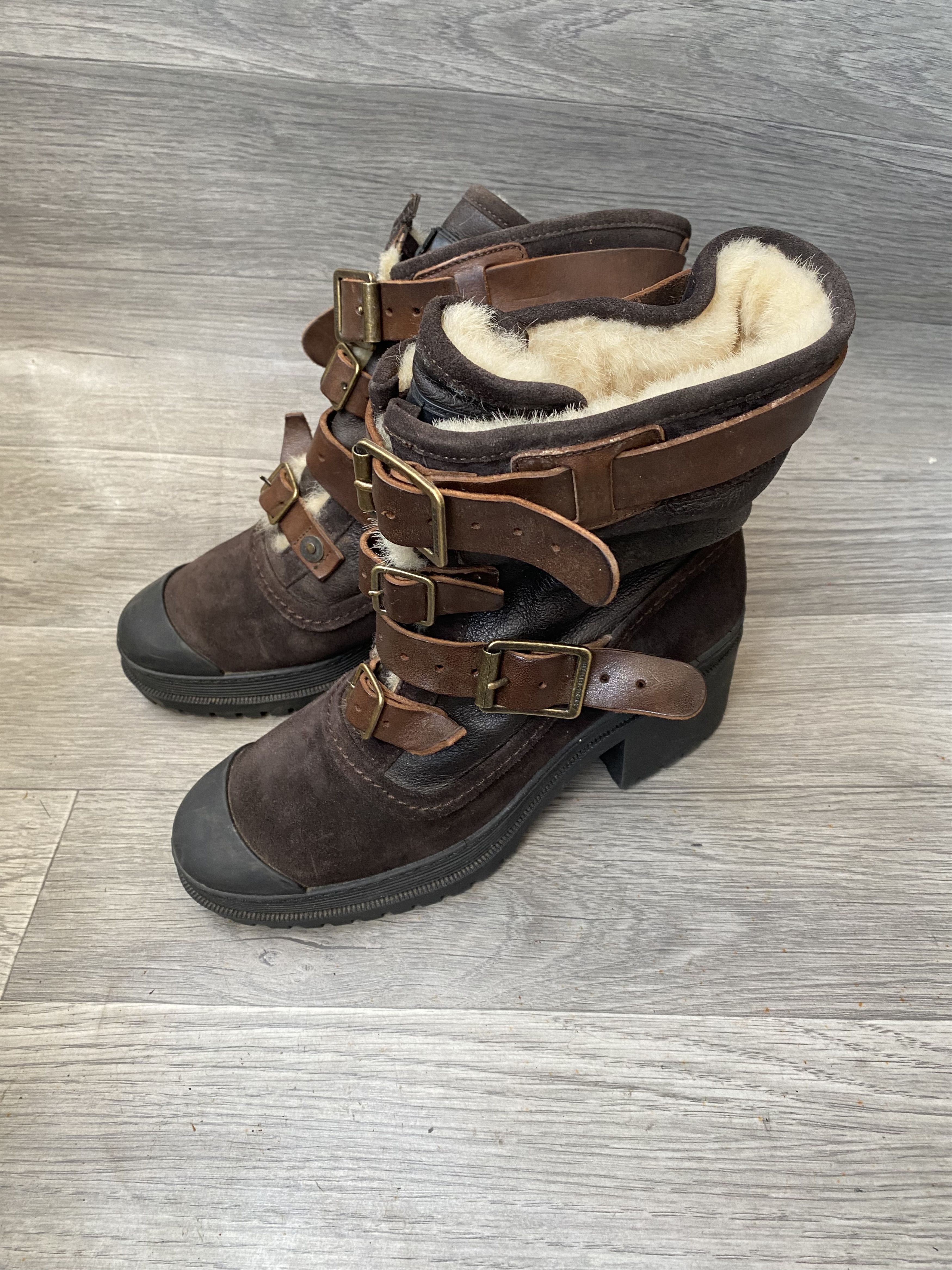 Burberry Burberry aviator duke fur lined suede boots Size US 8 / IT 38 - 4 Thumbnail