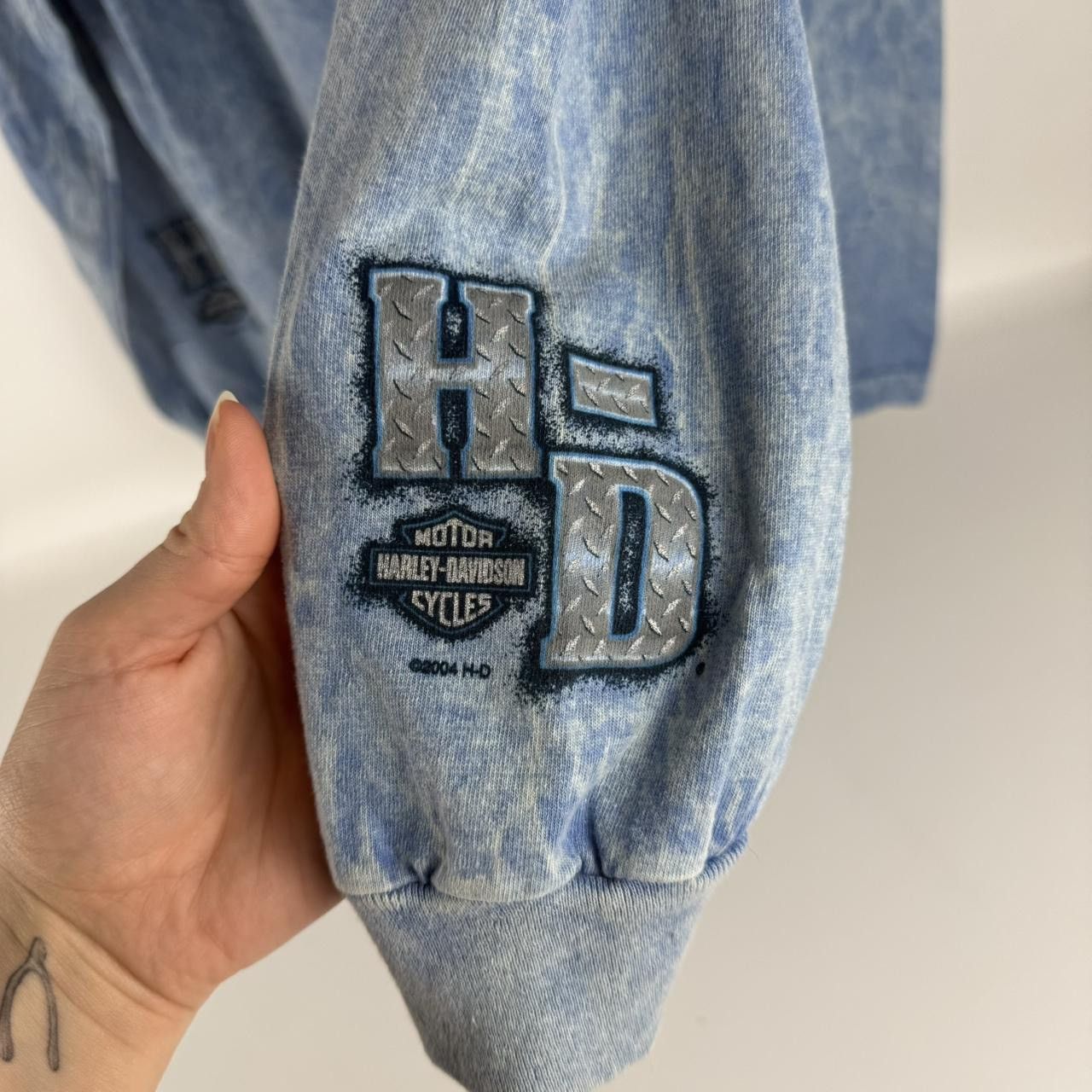 Harley Davidson Vintage 2004 Harley-Davidson Kuwait Acid Wash Long Sleeve Size US XL / EU 56 / 4 - 4 Thumbnail