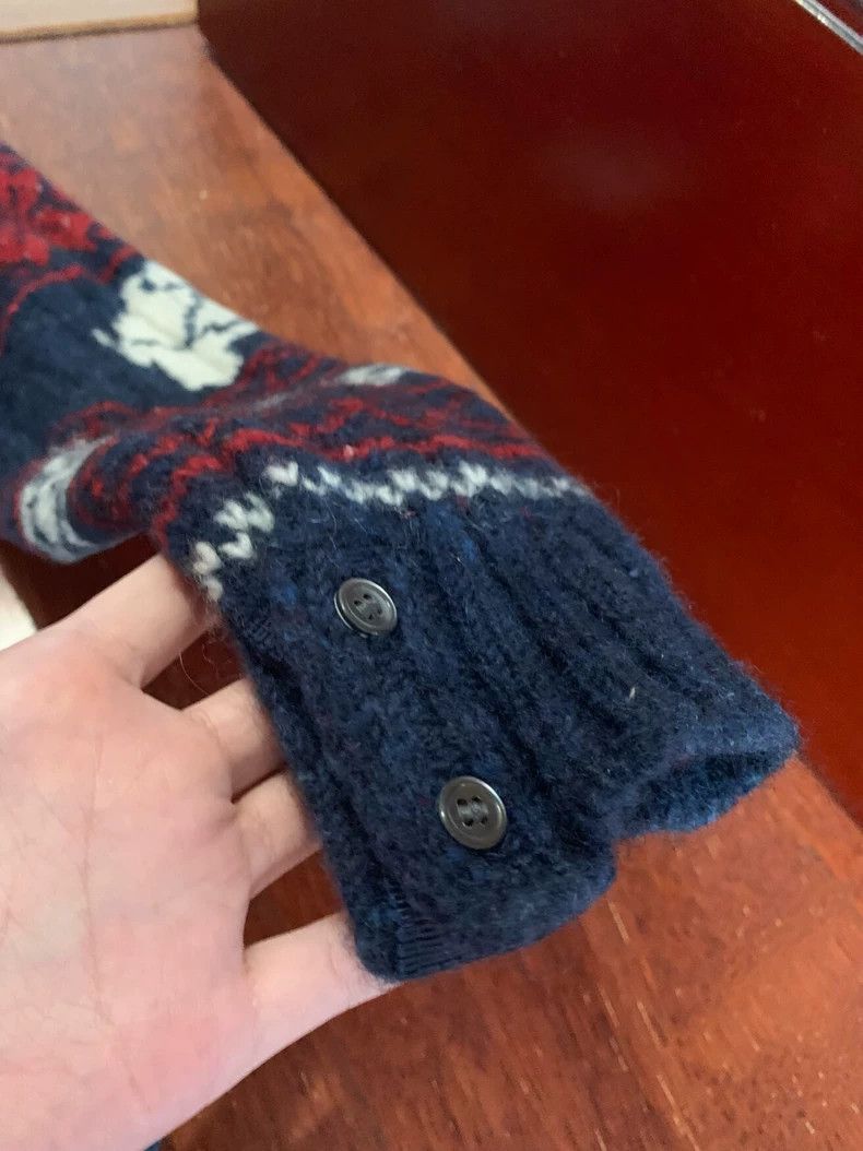 Thom Browne Thom Browne Size 1Baby whale sweater 2501-Nextarrow Size US S / EU 44-46 / 1 - 4 Thumbnail