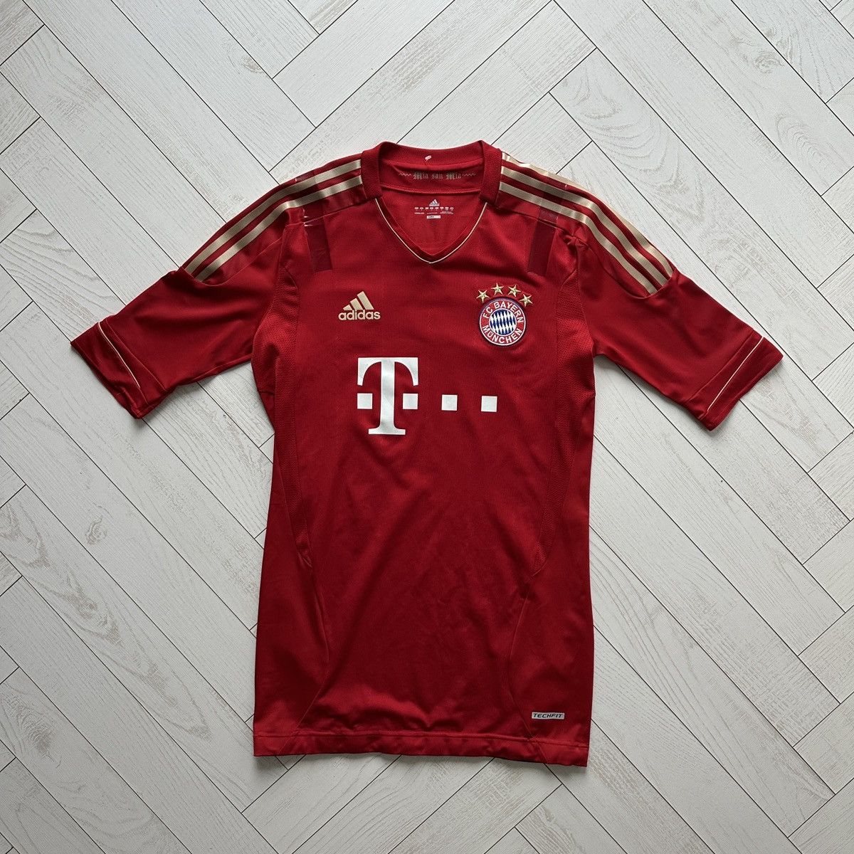 Adidas Bayern Munchen 11/12 Player Issue Techfit jersey Adidas rare Size US L / EU 52-54 / 3 - 1 Thumbnail