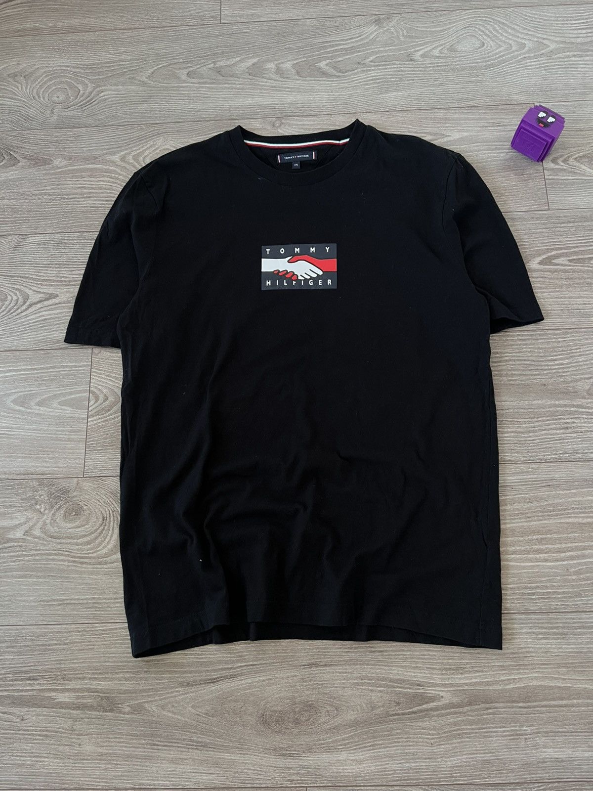Tommy Hilfiger ‼️TOMMY HILFIGER CAPSULE COLLECTION “One Planet” Big Logo Tee Size US XXL / EU 58 / 5 - 10 Thumbnail