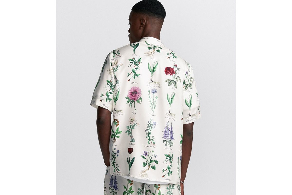 Dior o1bcso1str0226 Short-Sleeved Shirt in White Silk Size US L / EU 52-54 / 3 - 5 Thumbnail