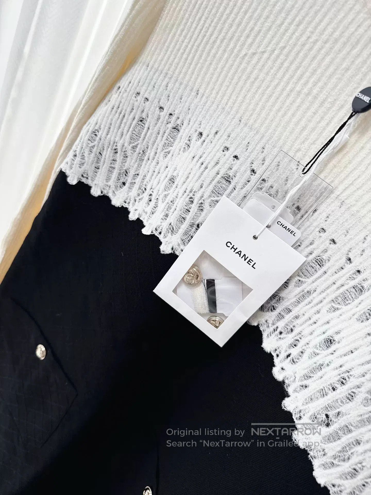 Chanel black and white lace knit dress. Size US S / EU 44-46 / 1 - 3 Thumbnail