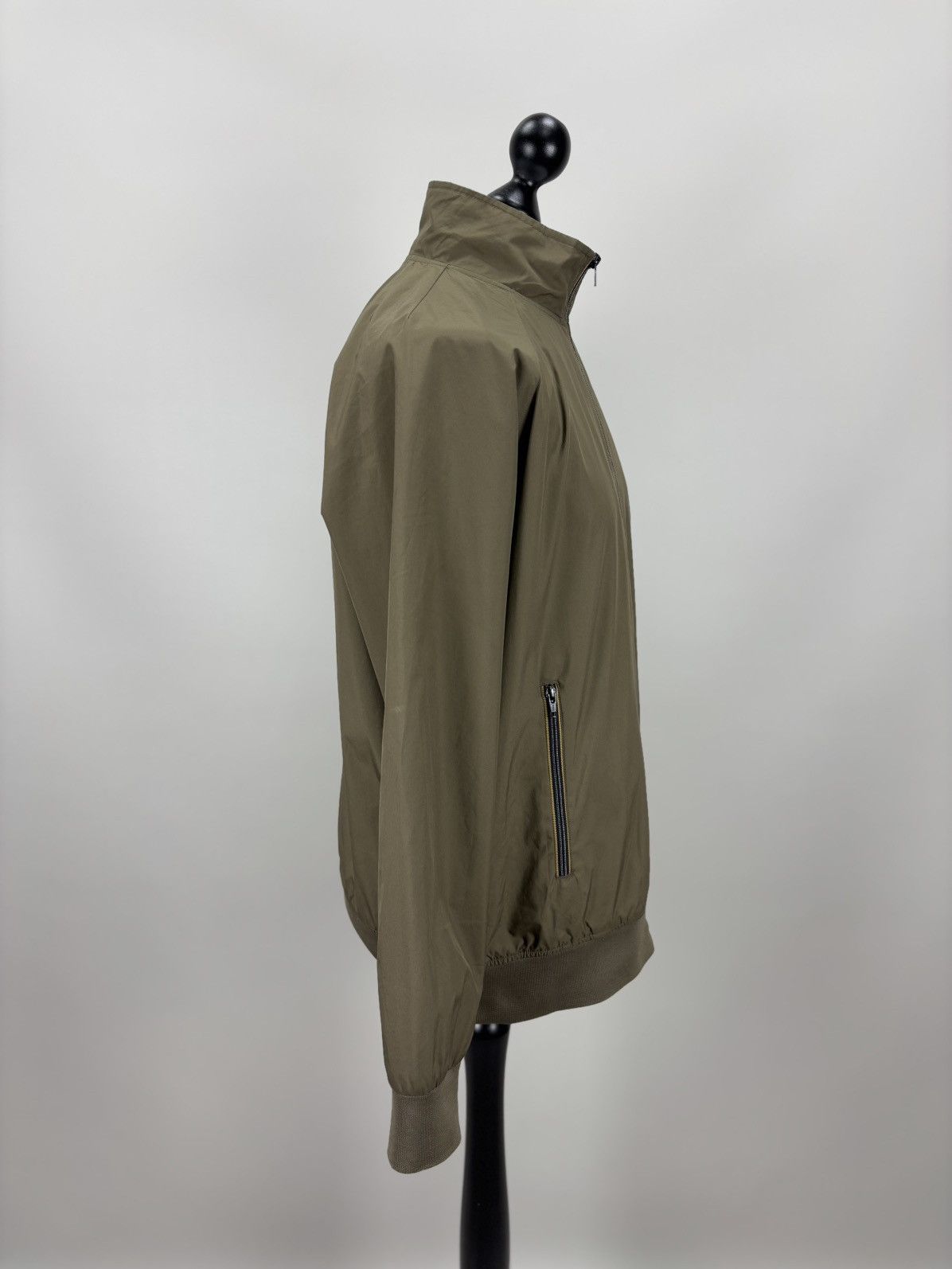 Carhartt Mens jacket windbreaker Carhartt Size XL Color Brown Size US XL / EU 56 / 4 - 5 Thumbnail