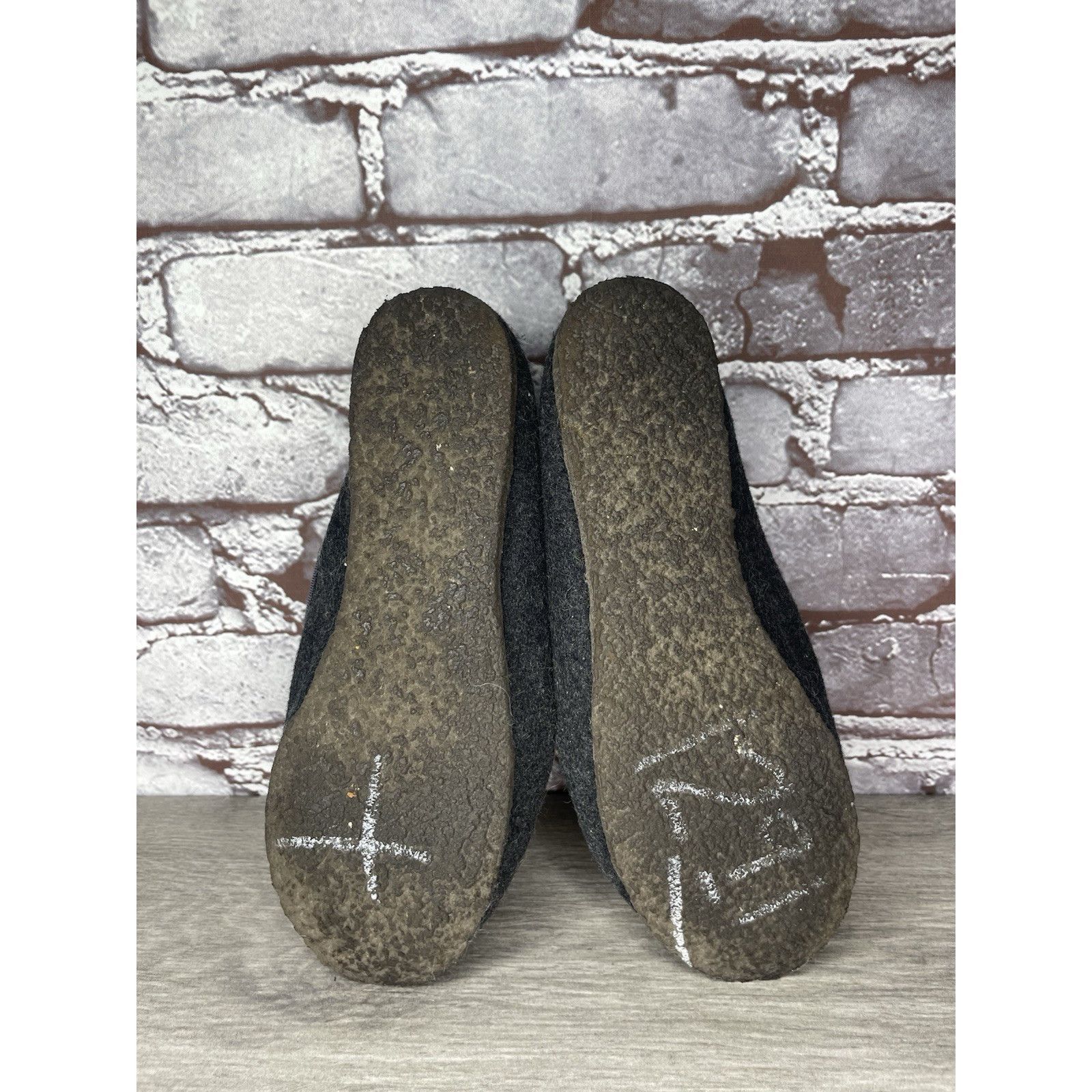 Tory Burch Tory Burch Billy Charcoal Gray Wool Logo Lamb Fur Slipper Fl Size US 6 / IT 36 - 22 Thumbnail