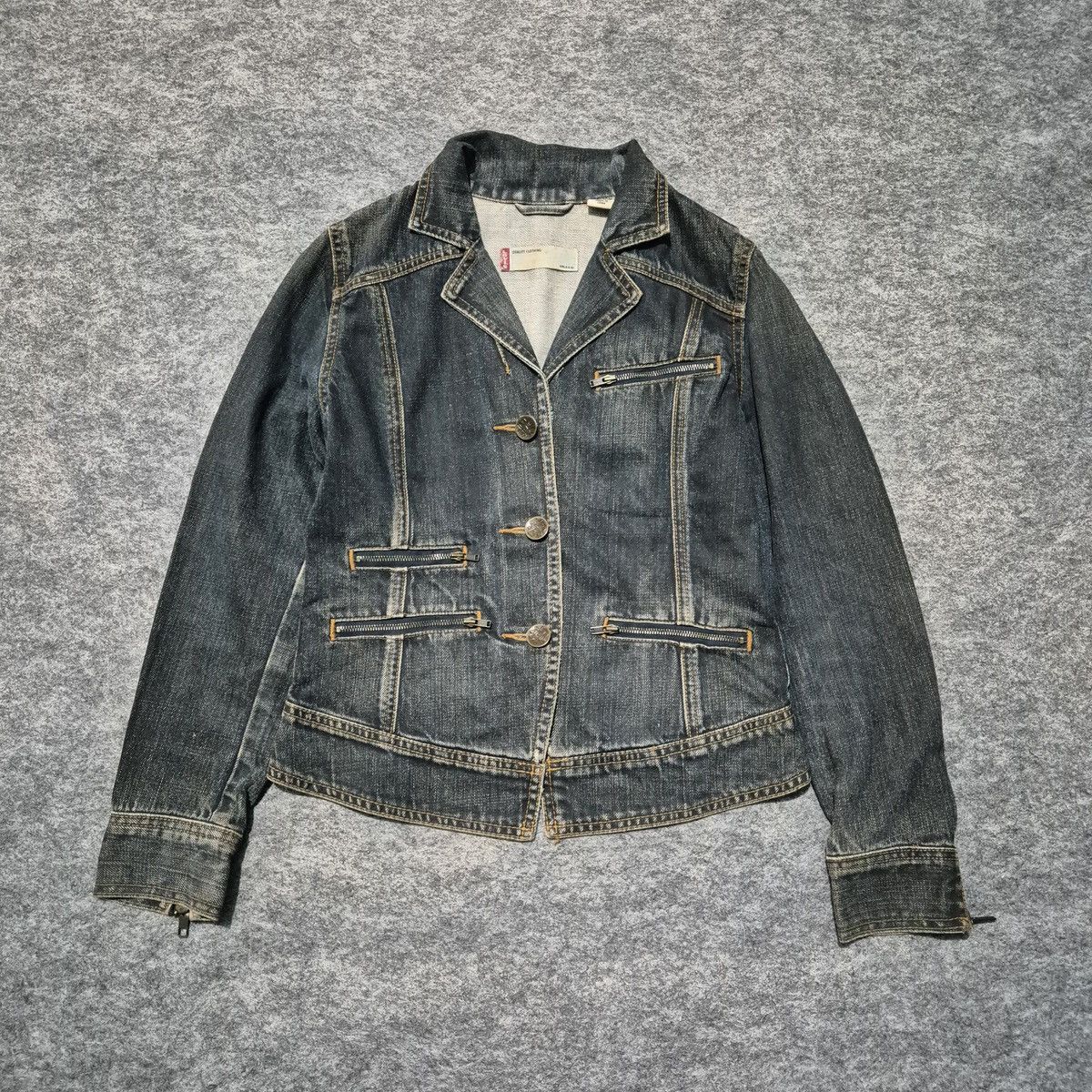 Levi's Vintage levis trucker jacket Size M / US 6-8 / IT 42-44 - 1 Thumbnail