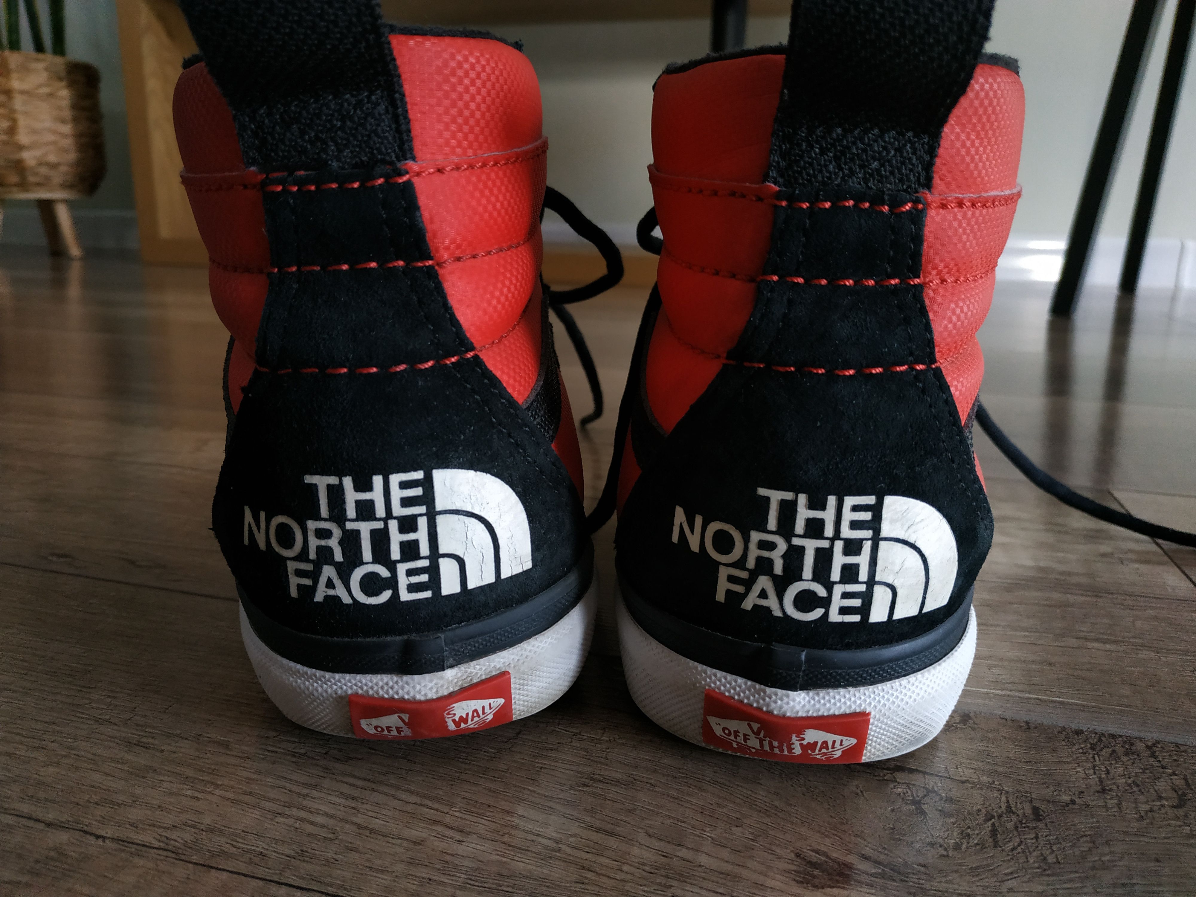 The North Face × Vans VANS Sk8 Hi x The North Face Men's Suede Shoes, EUR 40 Size US 7.5 / EU 40-41 - 9 Thumbnail