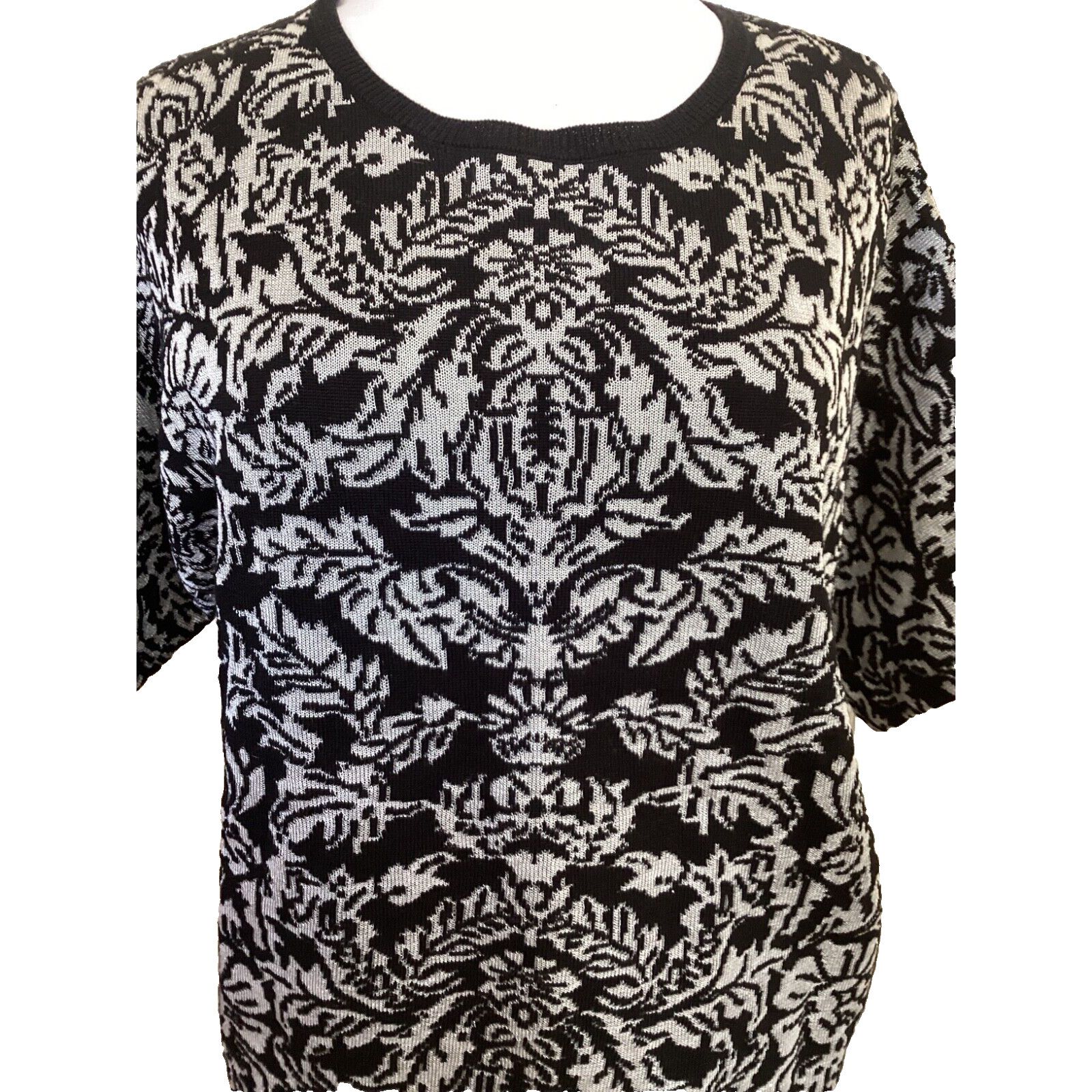 Calvin Klein CALVIN KLEIN SILVER METALLIC BLACK FLORAL SWEATER - NWT SZ L Size L / US 10 / IT 46 - 2 Thumbnail