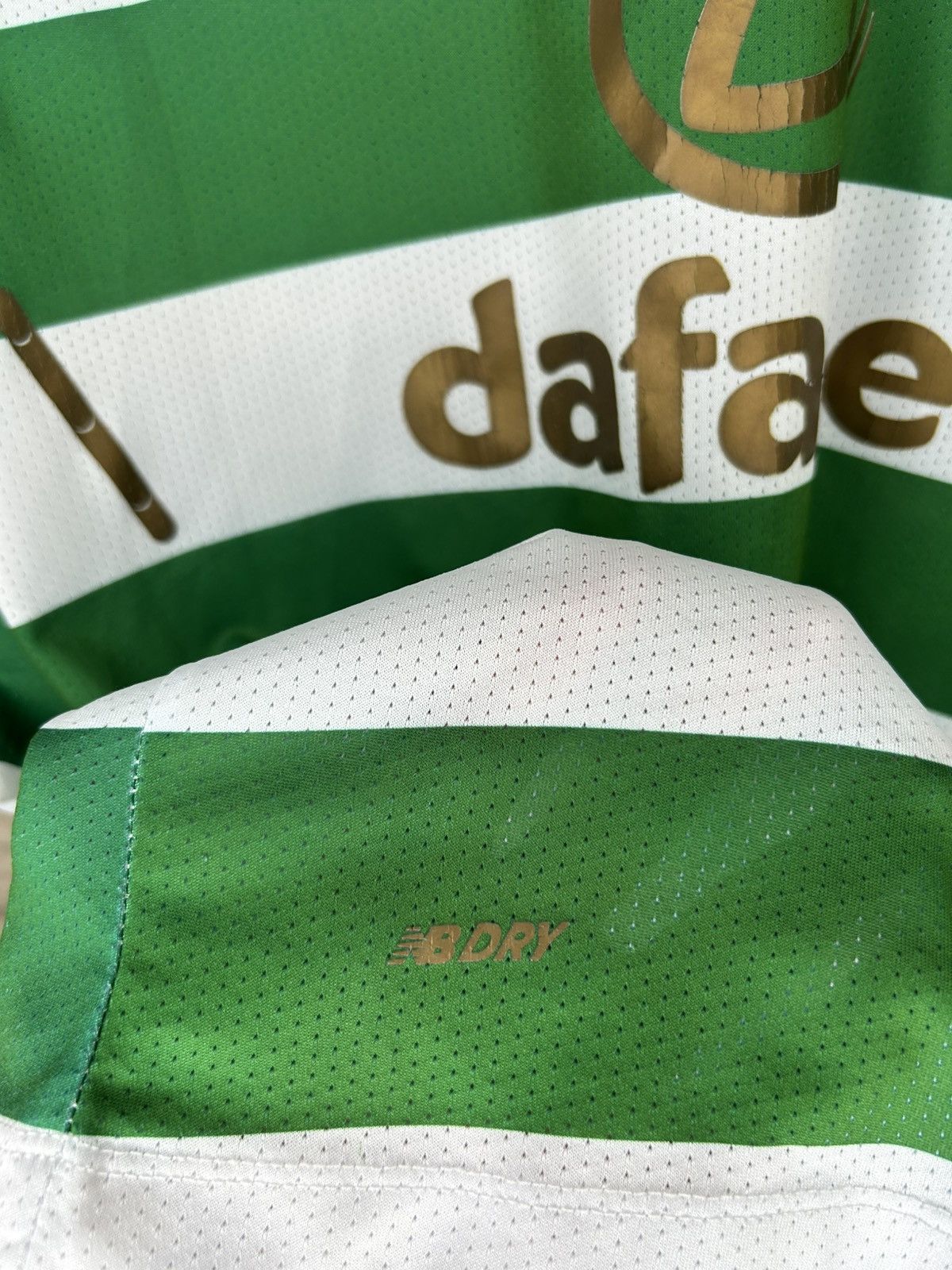 New Balance New Balance Celtic 2017 Home Jersey Size US M / EU 48-50 / 2 - 8 Thumbnail