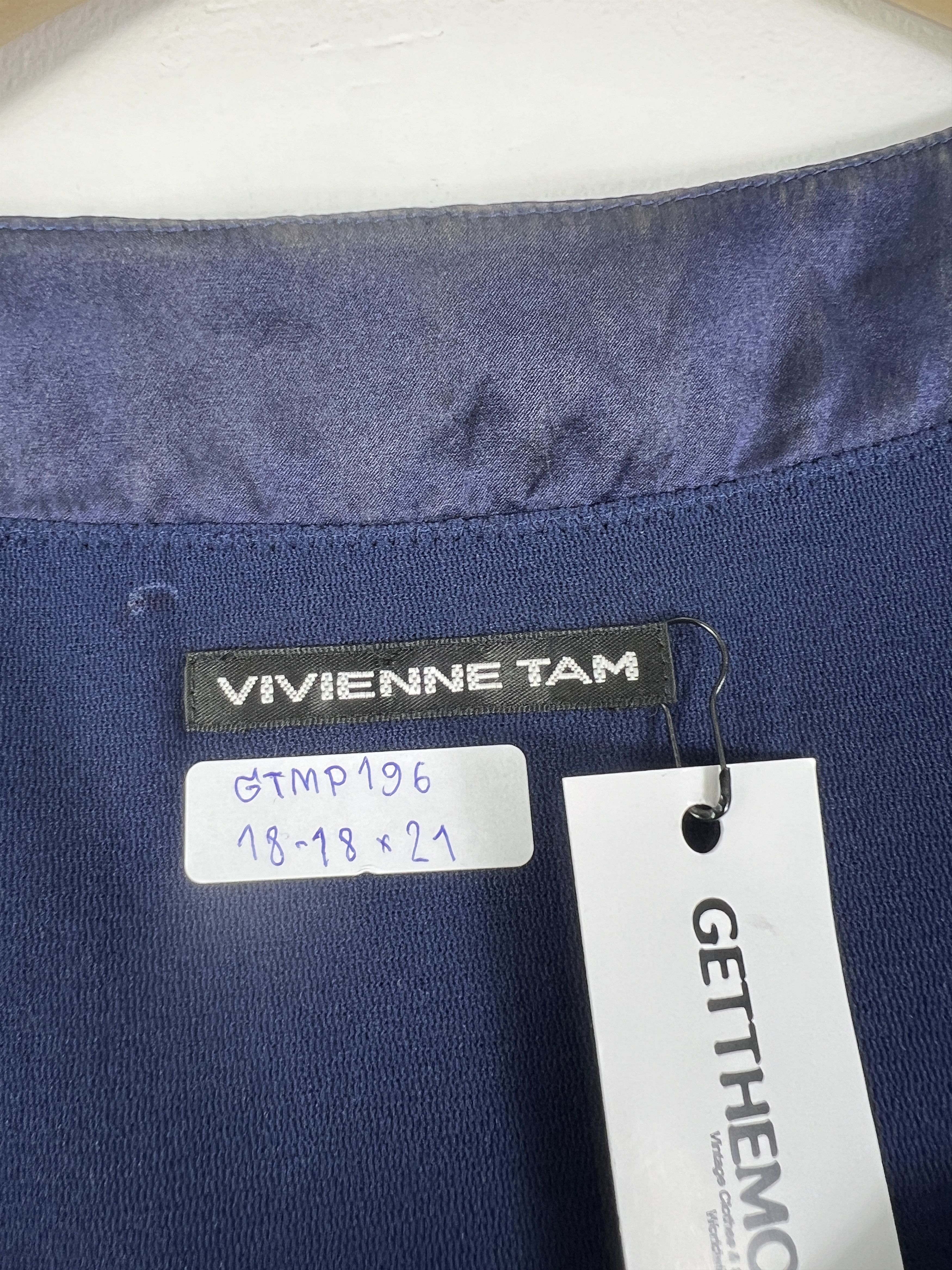 Vivienne Tam VIVIENNE TAM Nylon Silk Blouse (0) GTMP196 Size XS / US 0-2 / IT 36-38 - 2 Thumbnail