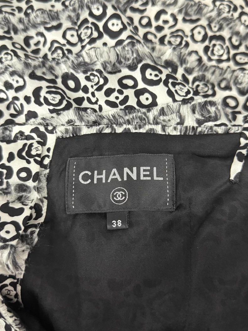 Chanel Chanel Black and white silk leopard print suspender dress Size XS / US 0-2 / IT 36-38 - 4 Thumbnail