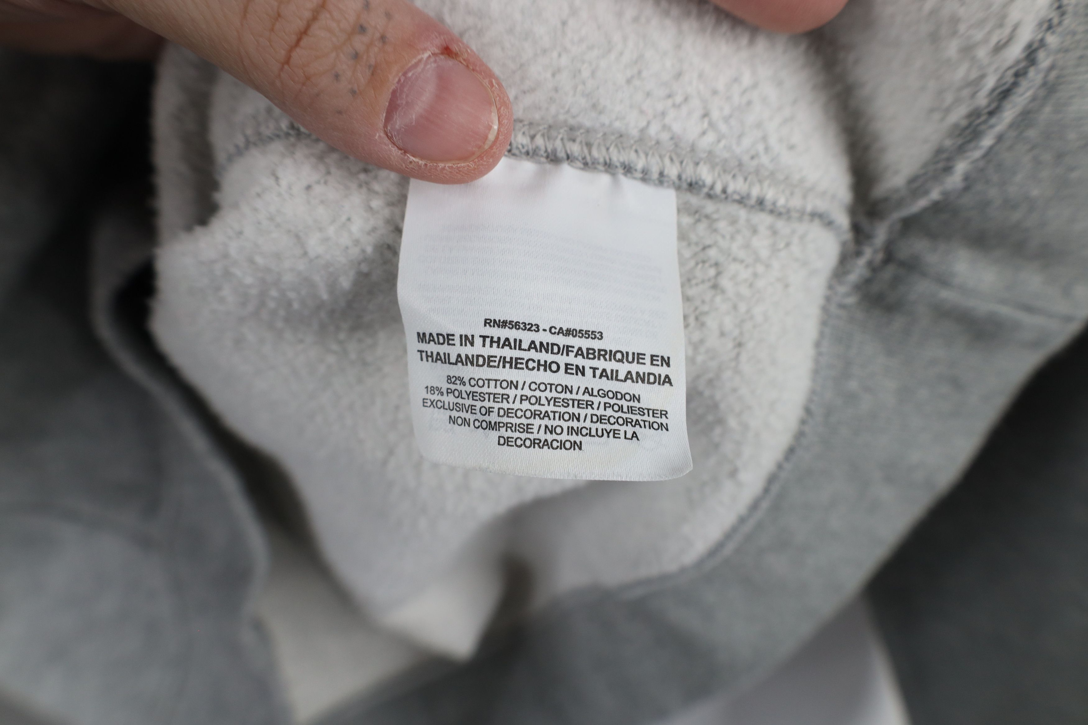 Nike × Vintage Vintage Nike Mini Swoosh Crewneck Sweatshirt Heather Gray Size US L / EU 52-54 / 3 - 8 Thumbnail