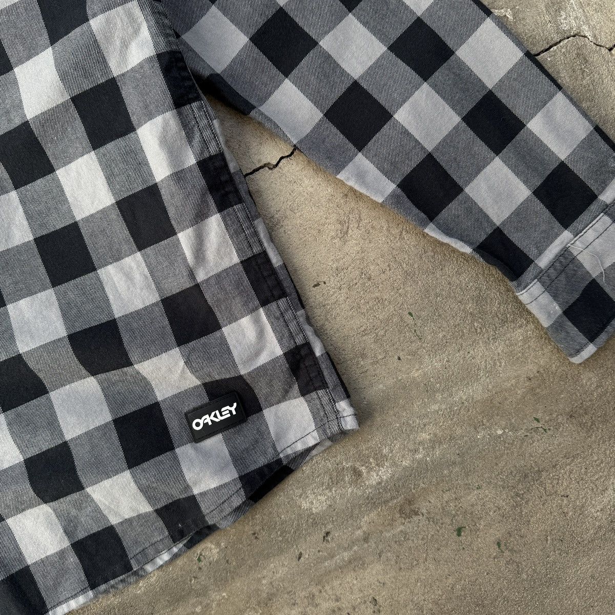 Oakley Oakley Gray Button Ups Overshirt Shirt Size US S / EU 44-46 / 1 - 4 Thumbnail