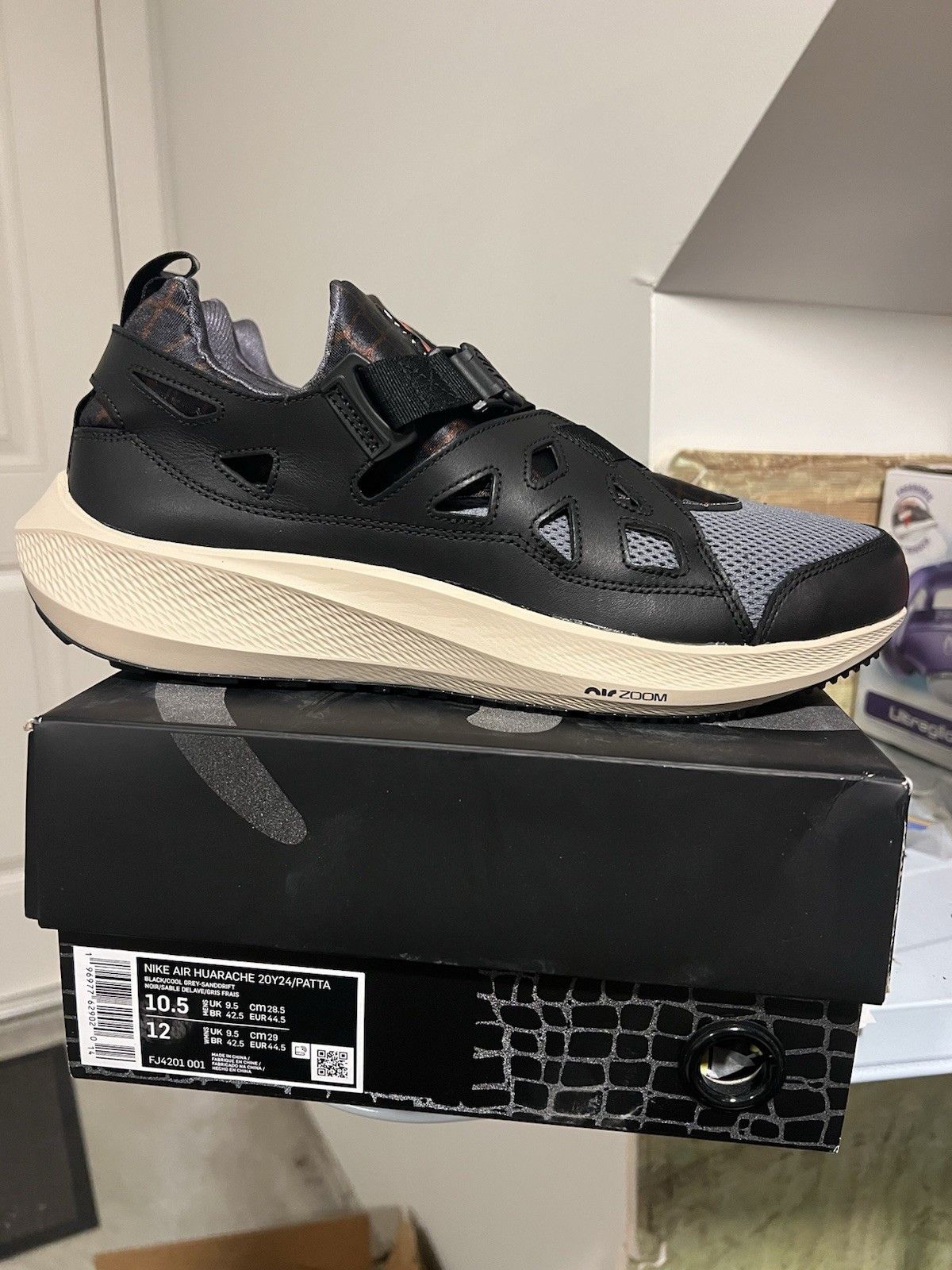 Patta Air Huarache Black Cool Grey FJ4201001 Size New