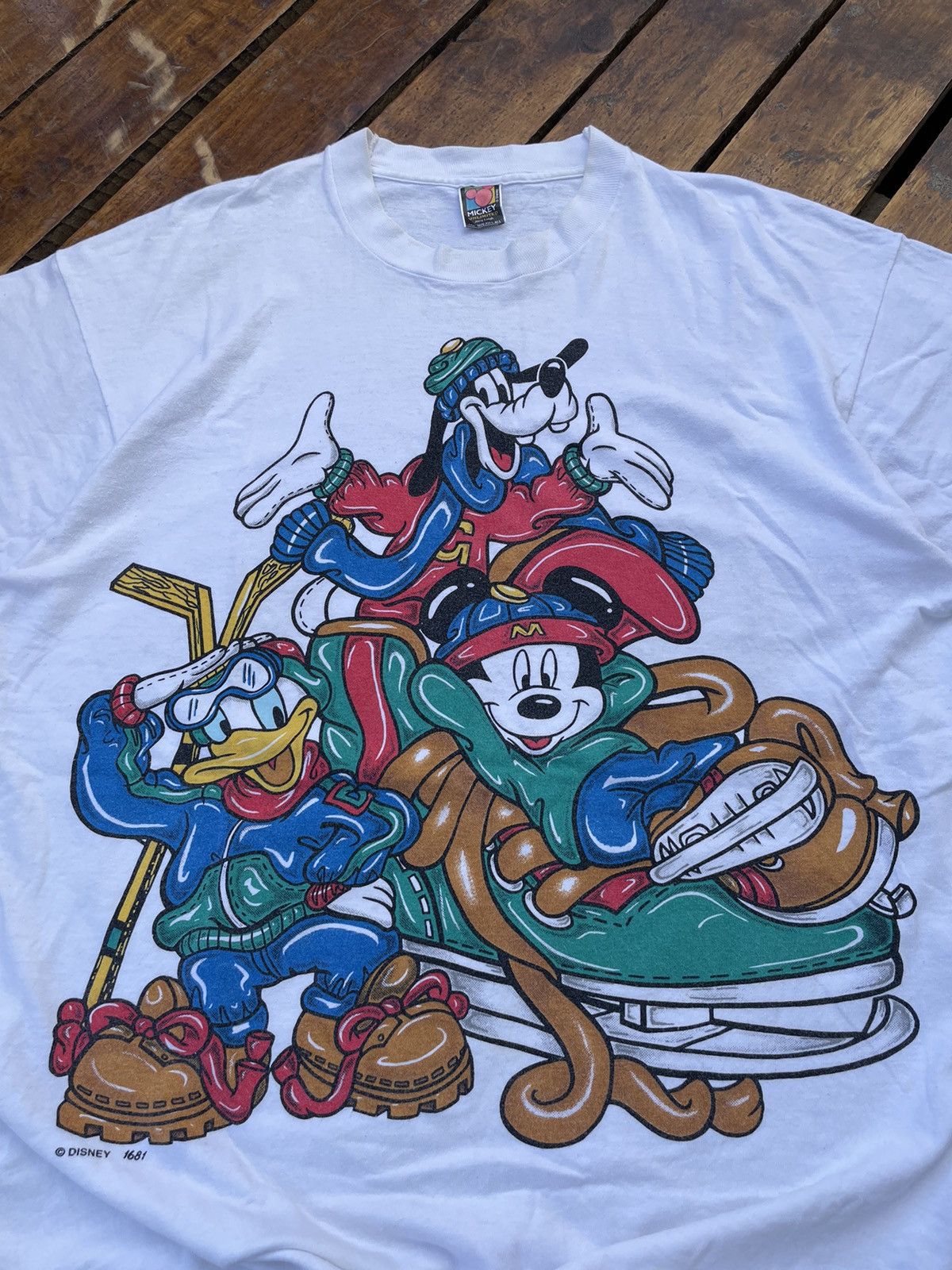 Vintage Disney 90s Big Print shirt Size US XL / EU 56 / 4 - 3 Thumbnail