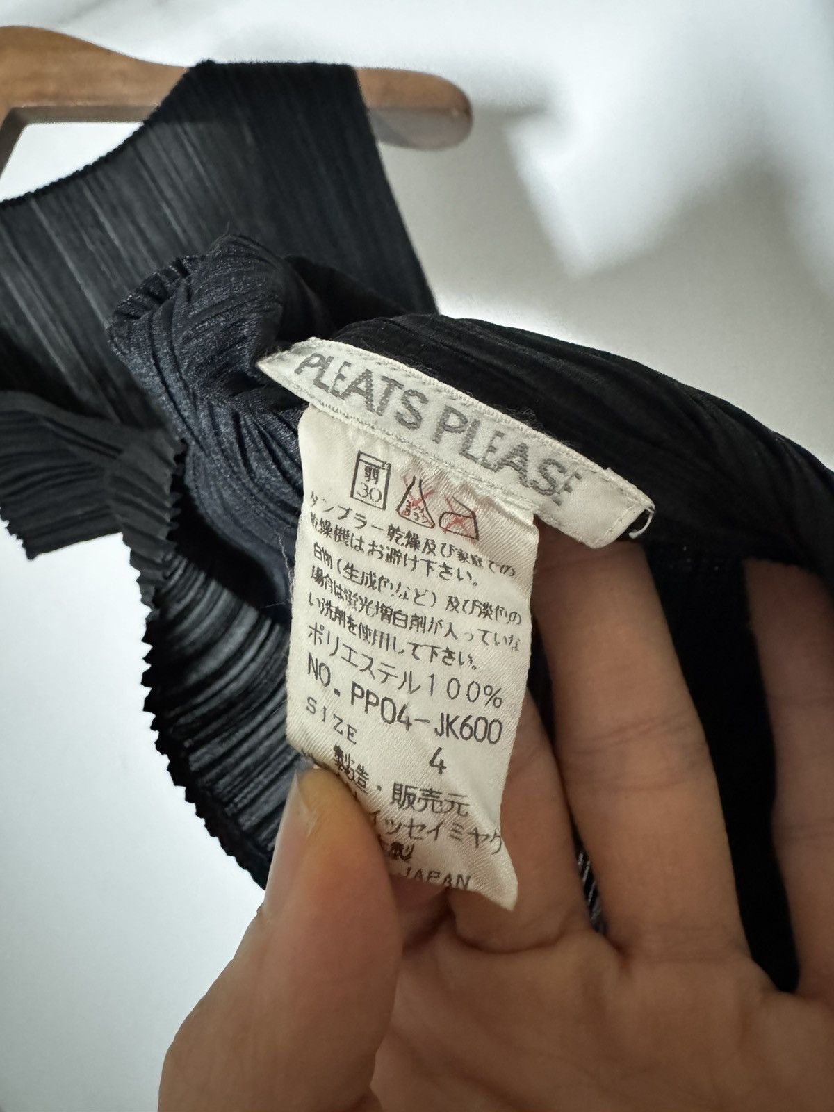 Pleats Please Issey Miyake Sleeveless Top, view 4