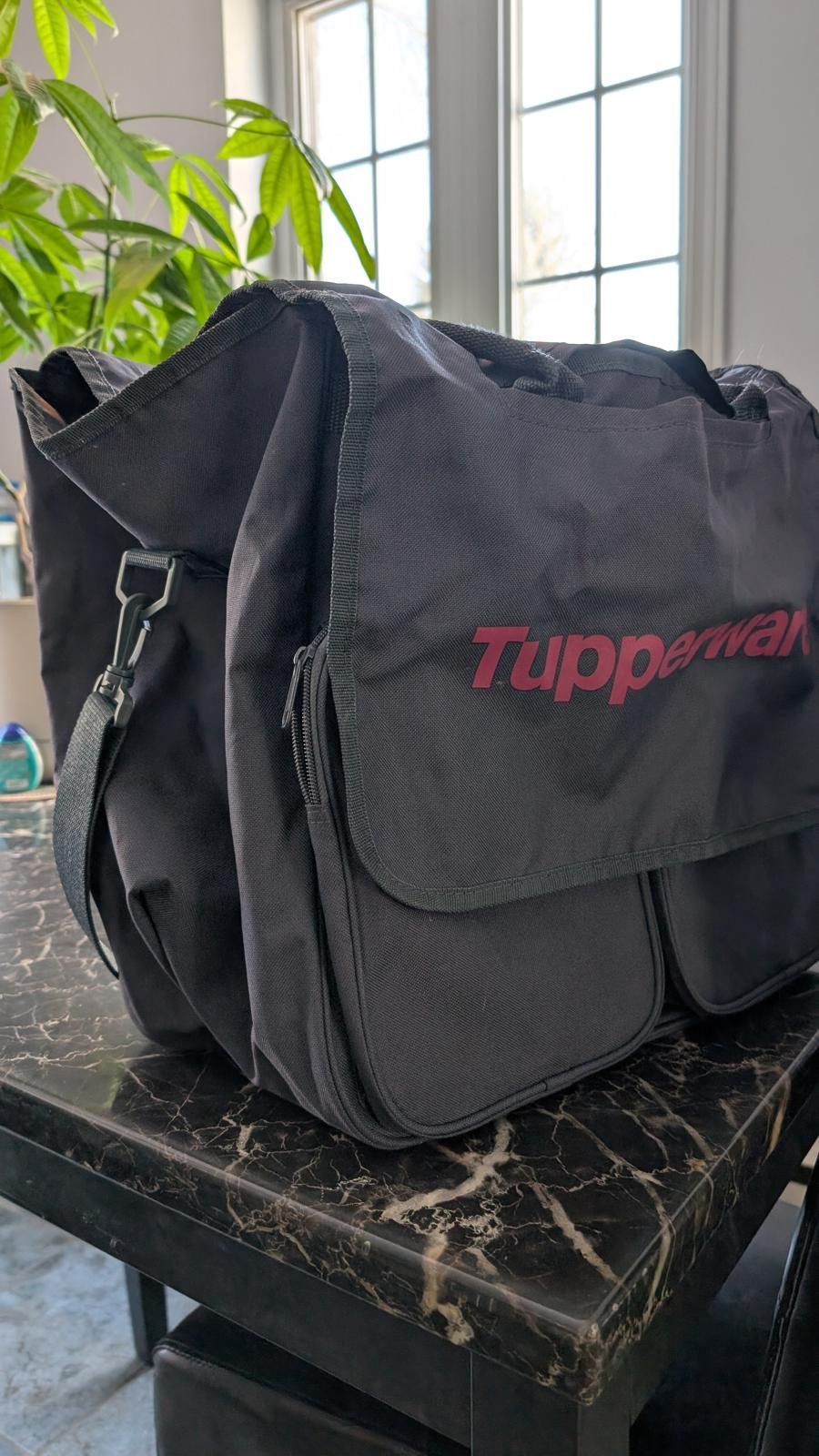 Other Vintage Tupperware Consultant Tote Duffle Shoulder Bag Size ONE SIZE - 10 Thumbnail