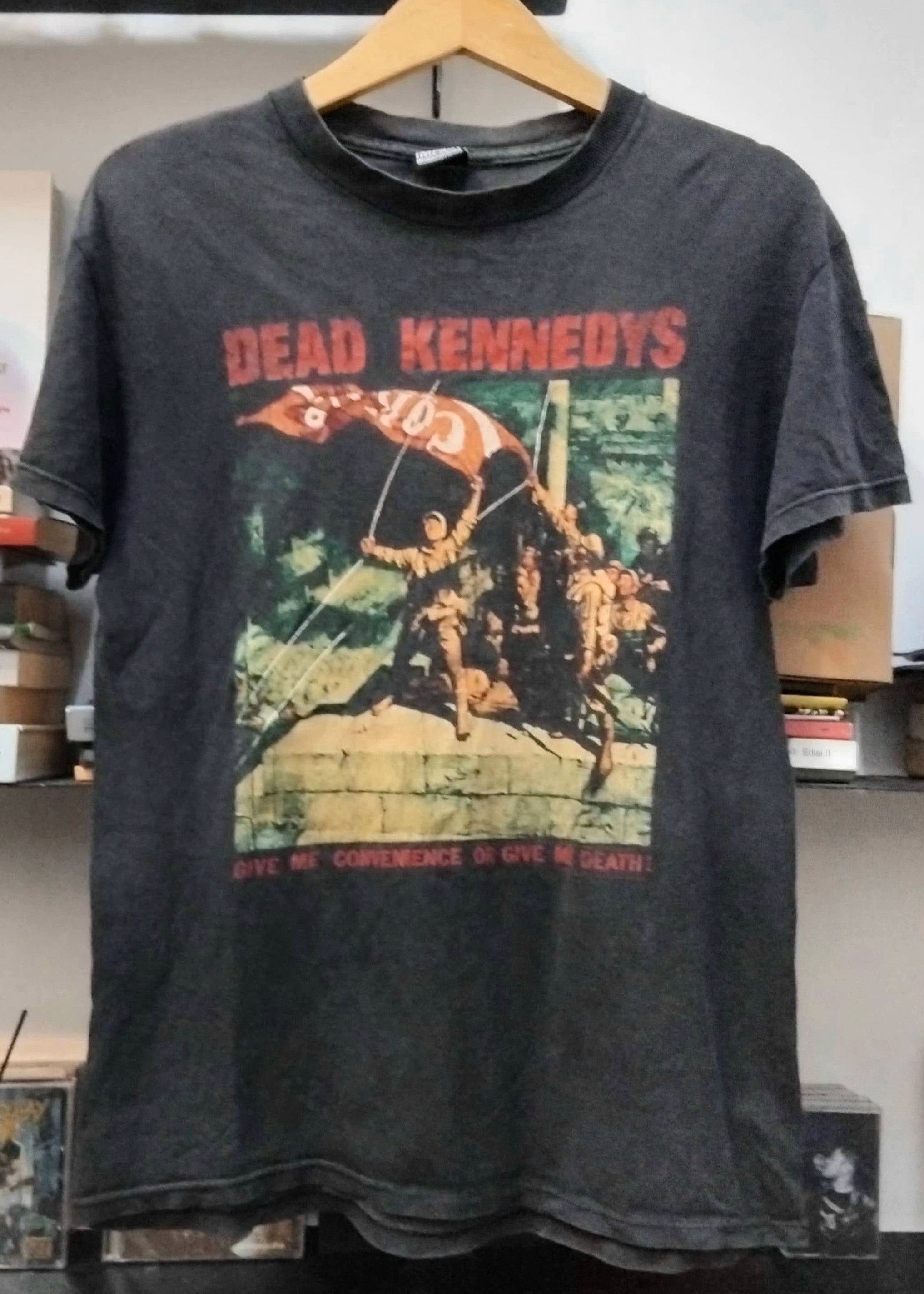 Band Tees Vintage Dead Kennedys Tee Size US M / EU 48-50 / 2 - 1 Thumbnail