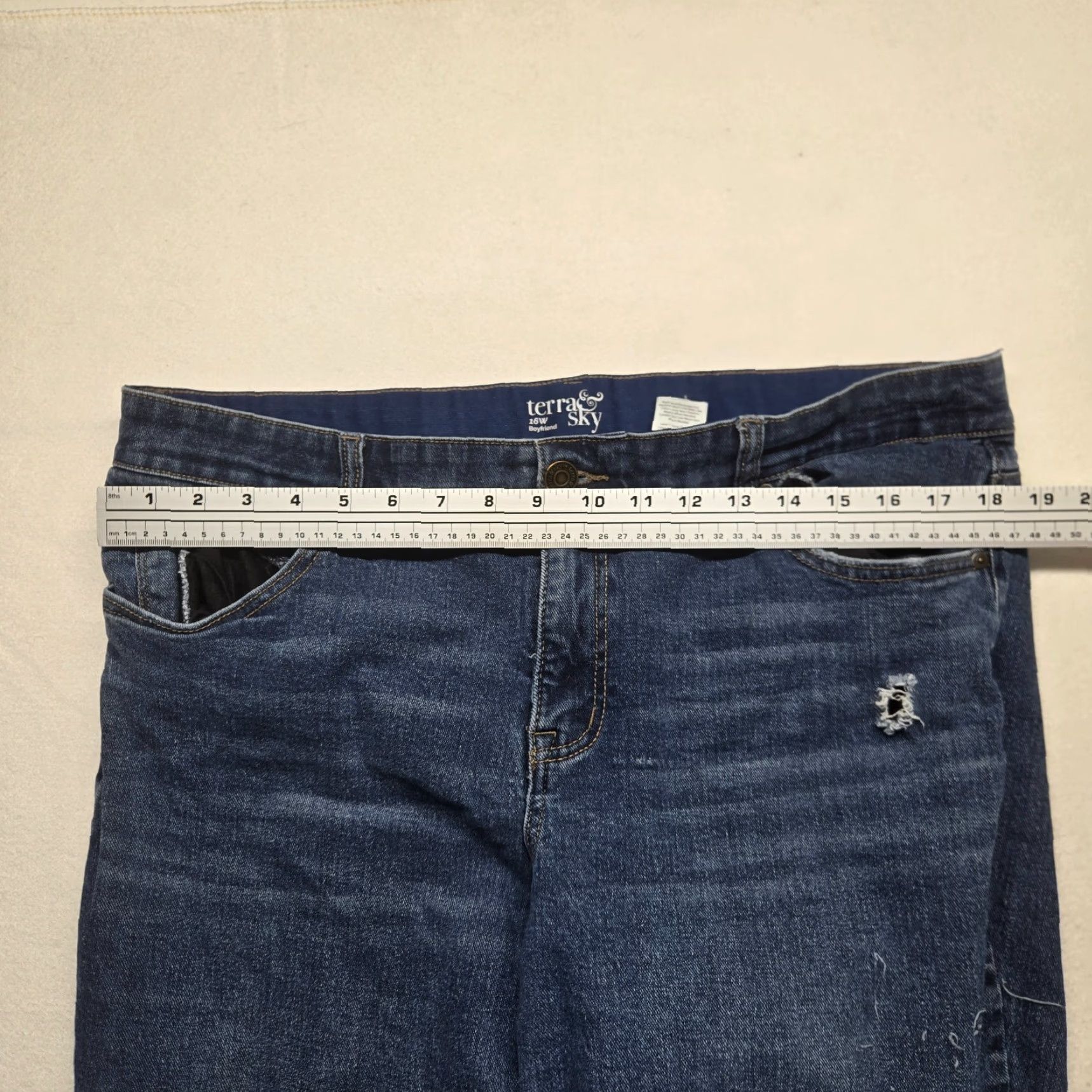 Vintage VINTAGE Terra & Sky Slim Boyfriend Jeans Women's Plus 16W Distressed Dark Wash Cotton Spandex Size 38" / US 16 / IT 52 - 5 Thumbnail