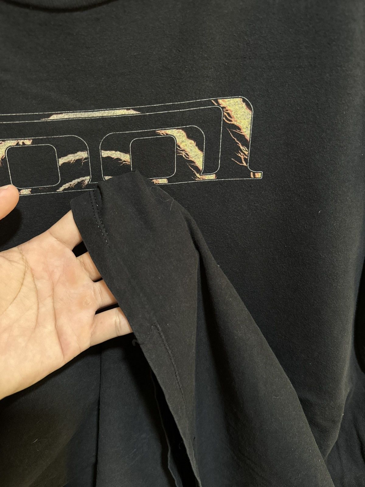 Band Tees Thrashed Vintage Tool Lateralus Tour Tee Size US XL / EU 56 / 4 - 6 Thumbnail