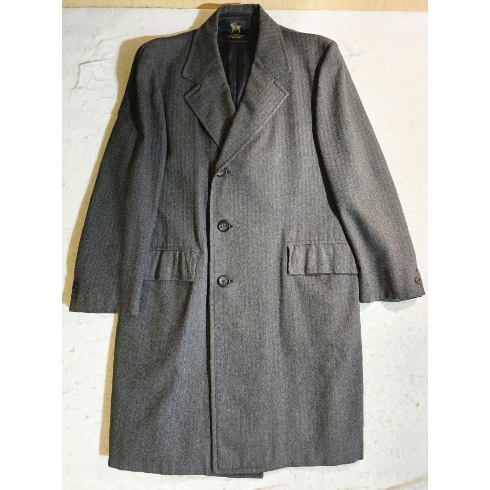 Hart Schaffner Marx VINTAGE Hart Schaffner Marx "Walker" Dress Overcoat 100% Virgin Wool Mens Sz 42R Size US XS / EU 42 / 0 - 2 Thumbnail
