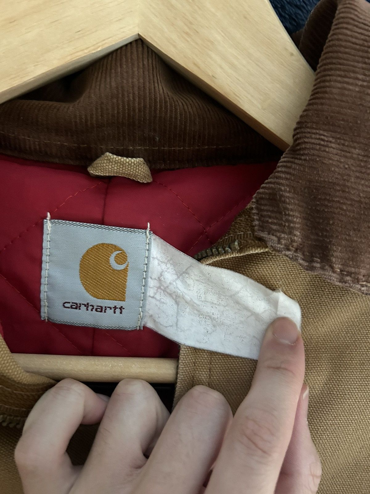 Carhartt × Carhartt Wip × Vintage Vintage 90s Carhartt Detroit Red-Quilt-Lined Workwear Jacket Size US L / EU 52-54 / 3 - 5 Thumbnail