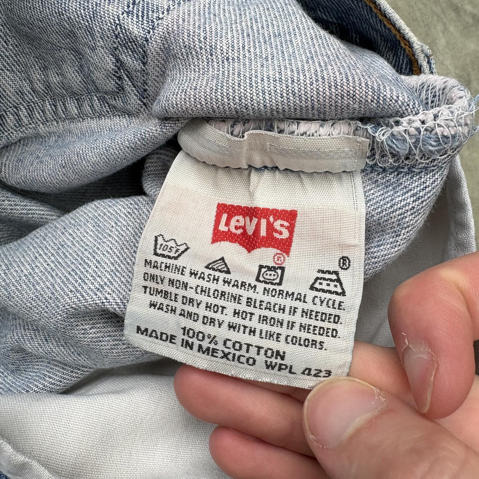 Levi's Vintage 90s Y2K 501 Levi’s Button Fly Denim Blue Jeans 31x30 Size 31" - 3 Thumbnail