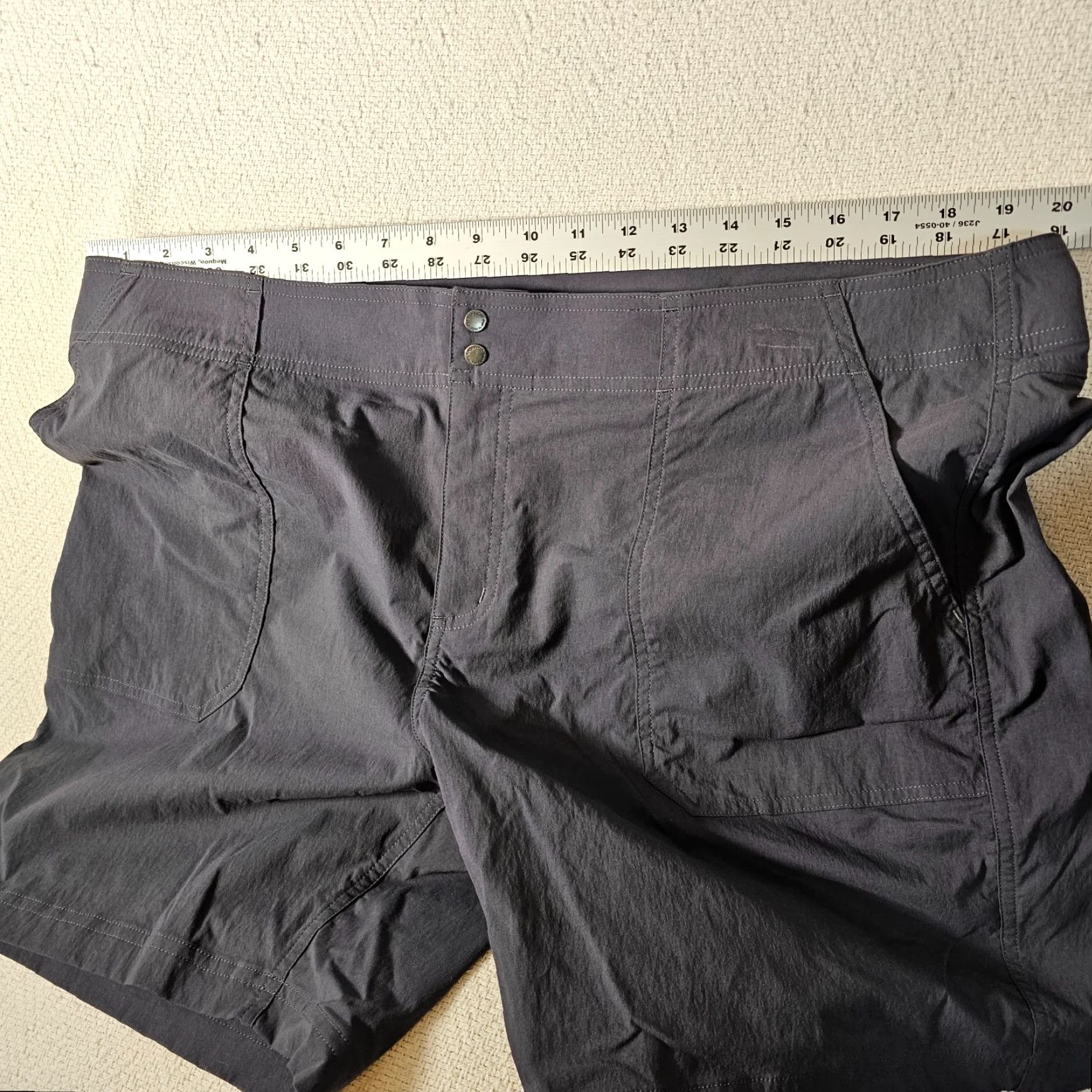 ExOfficio ExOfficio Women's Cargo Shorts Size 16 Lightweight Nylon 7" Inseam Gray Casual Size 38" / US 16 / IT 52 - 6 Thumbnail