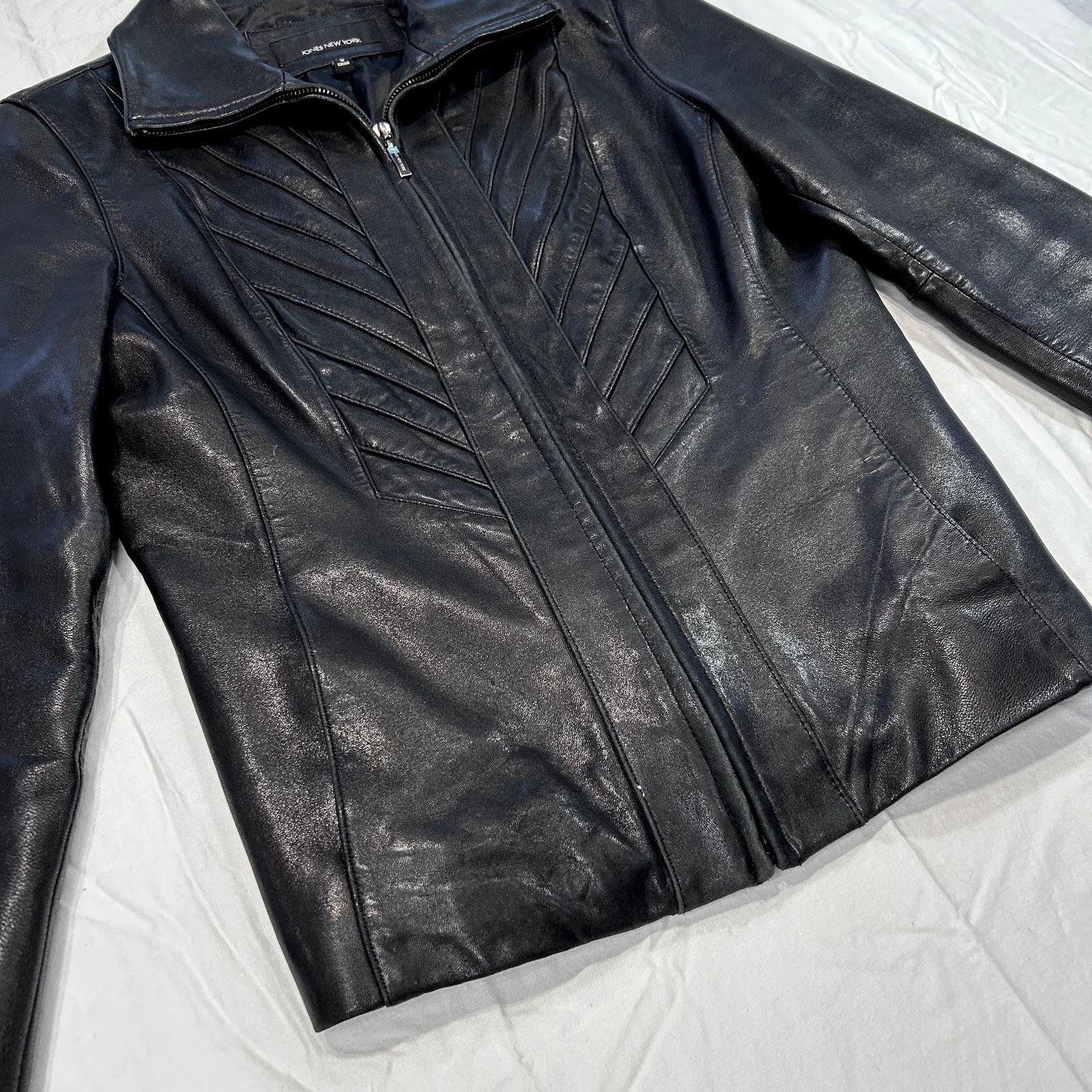 Jones New York Jones New York Black Leather Zip Up Moto Biker Jacket Size M Size M / US 6-8 / IT 42-44 - 4 Thumbnail