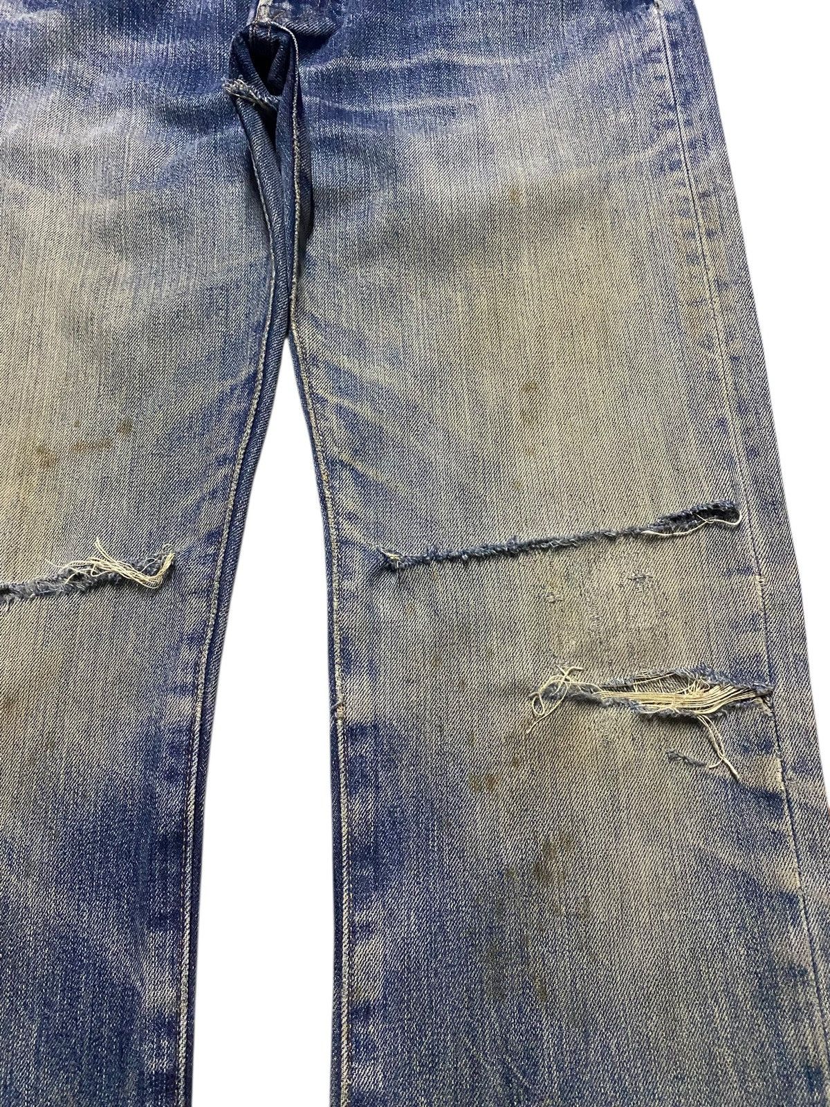 Levi's Vintage Clothing Vintage Levis 501 Mud Wash Y2K Loose Ripped Jeans Size US 33 - 8 Thumbnail