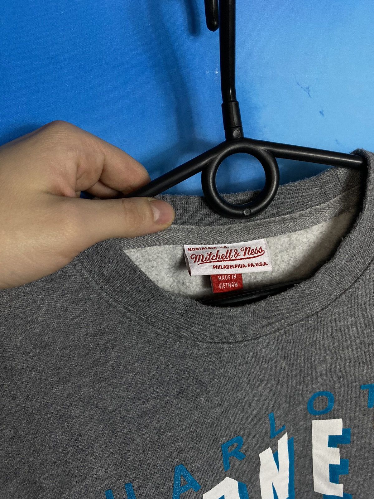 Mitchell & Ness × NHL × Vintage Charlotte Hornets NHL club sweatshirt USA Size US M / EU 48-50 / 2 - 4 Thumbnail