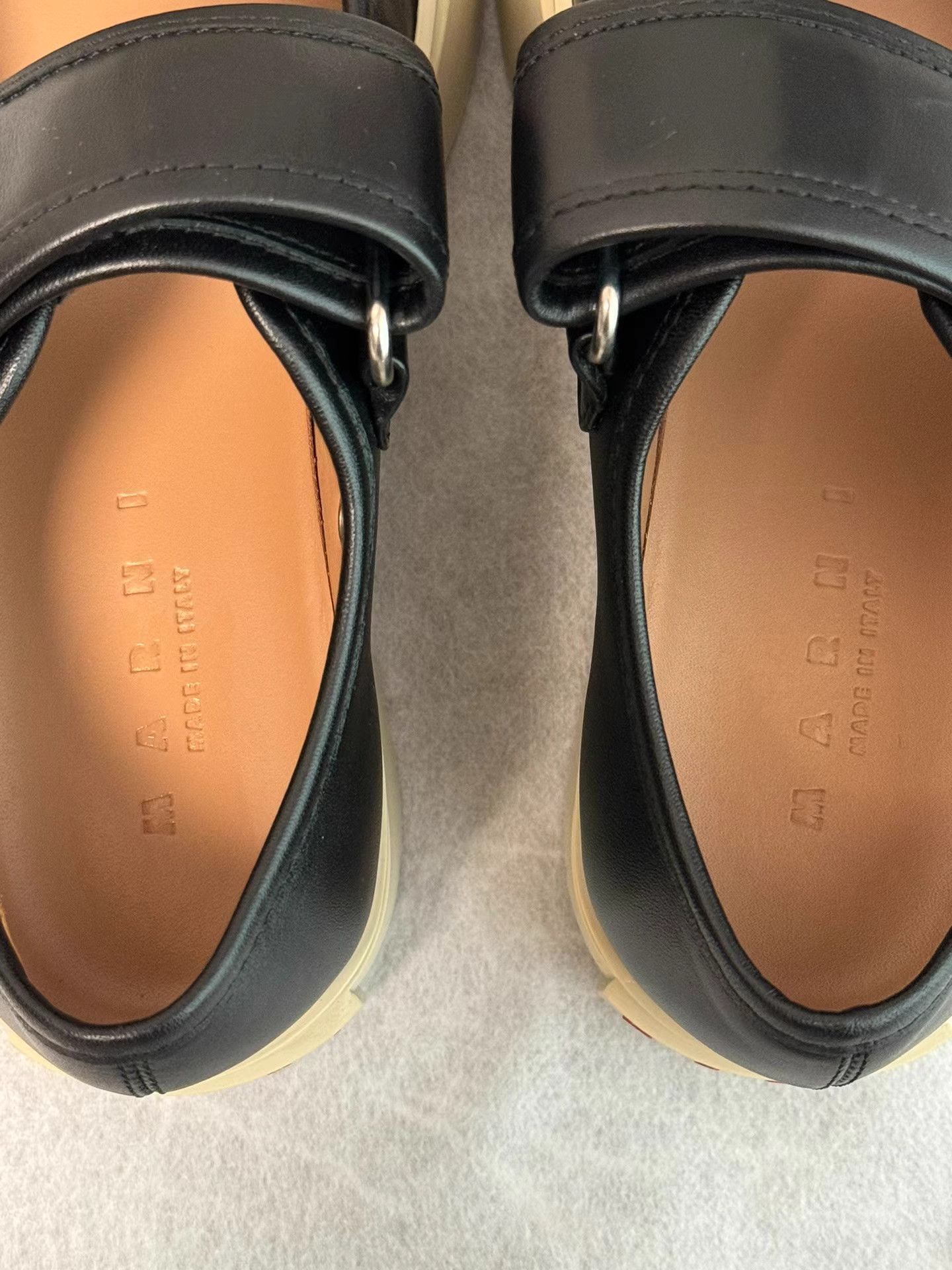 Marni Marni Black Velcro Strap Platform Sneakers K6 Size US 5 / IT 35 - 7 Thumbnail