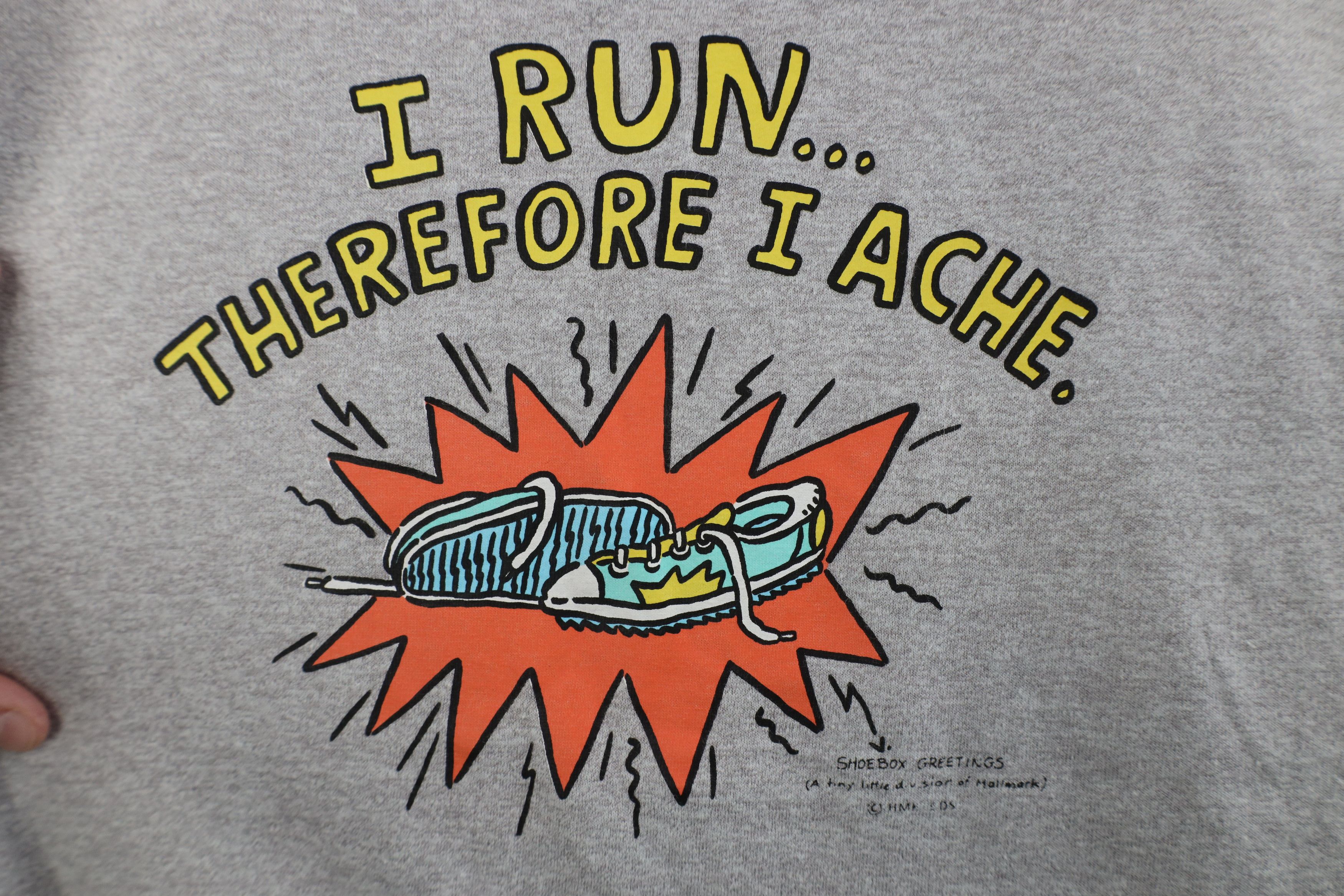 Vintage Vintage 80s Art I Run Therefore I Ache T-Shirt Gray USA Size US XL / EU 56 / 4 - 4 Thumbnail