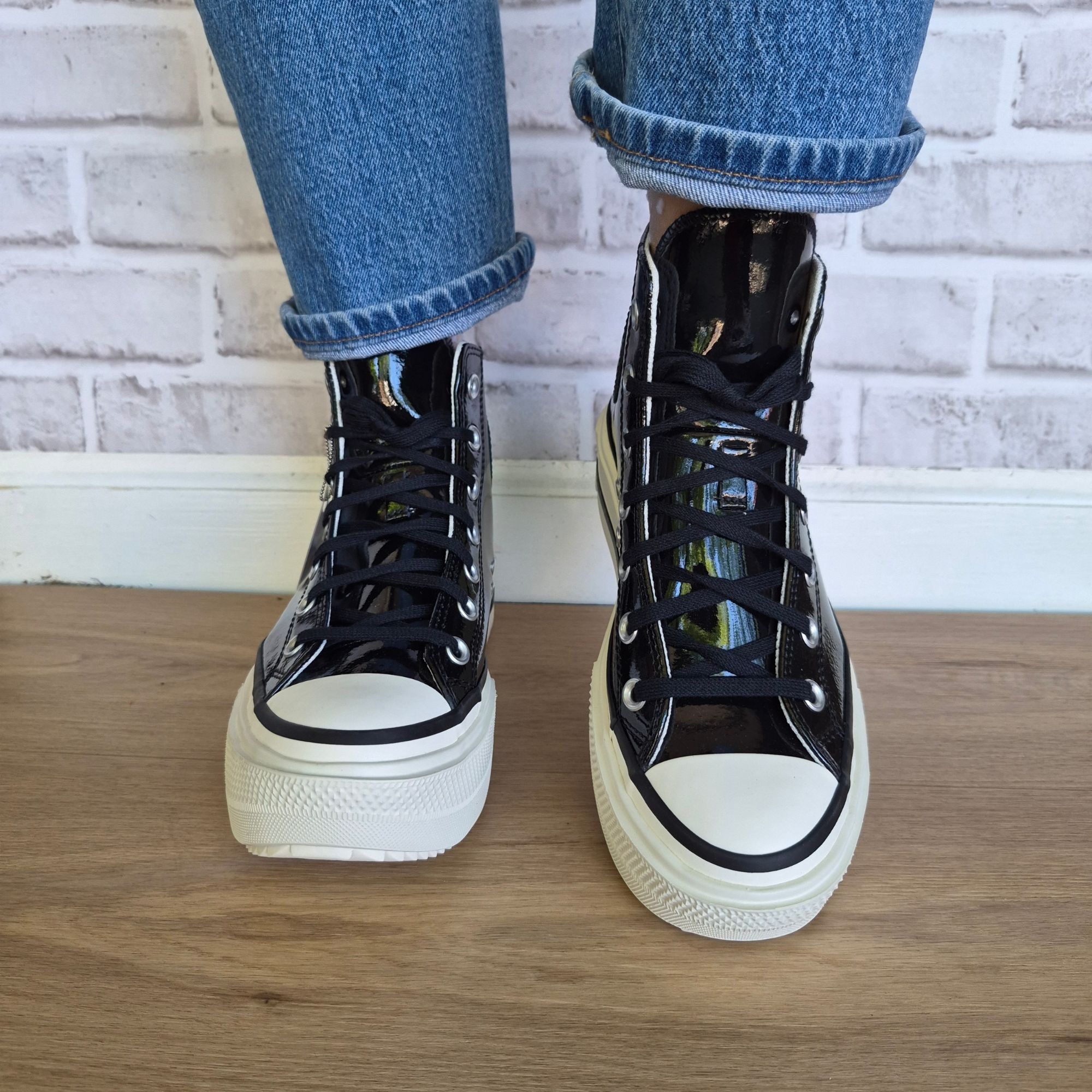 Converse Converse Lift Double Stack Platform Sz 9.5 Women's shoes sne Size US 9.5 / IT 39.5 - 4 Thumbnail