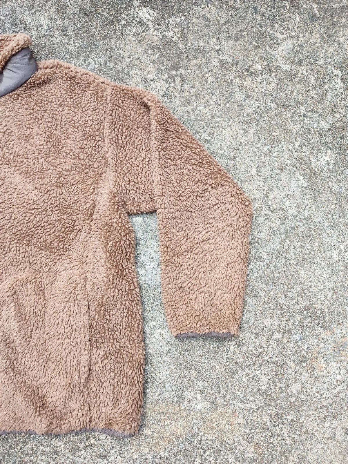 Uniqlo × White Mountaineering UNIQLO x White Mountaineering Brown Sherpa Fleece Pullover Size US L / EU 52-54 / 3 - 4 Thumbnail