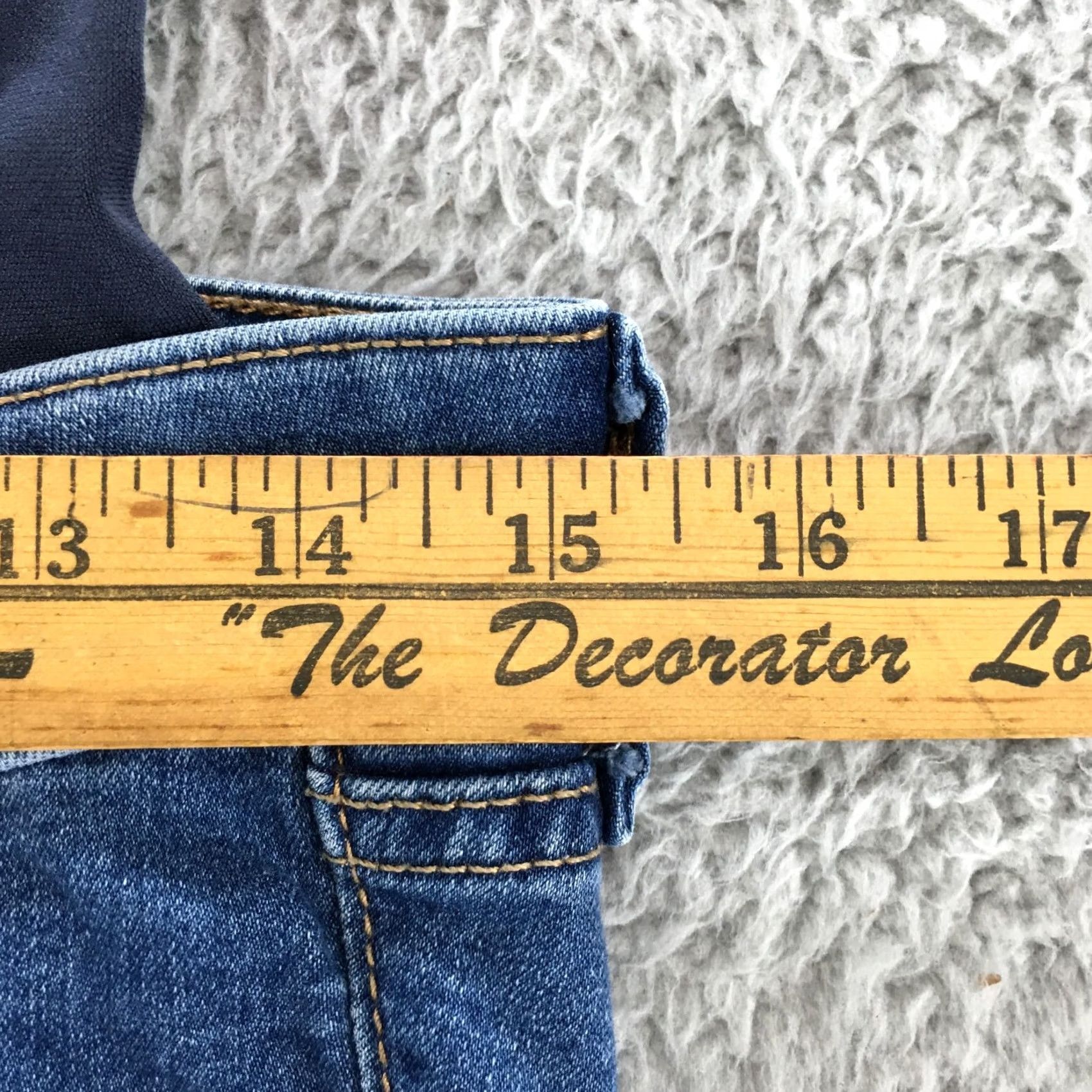 Old Navy Old Navy Maternity Rockstar Jeans Womens 2 Blue Medium Wash Denim Skinny Jeans Size 26" / US 2 / IT 38 - 4 Thumbnail