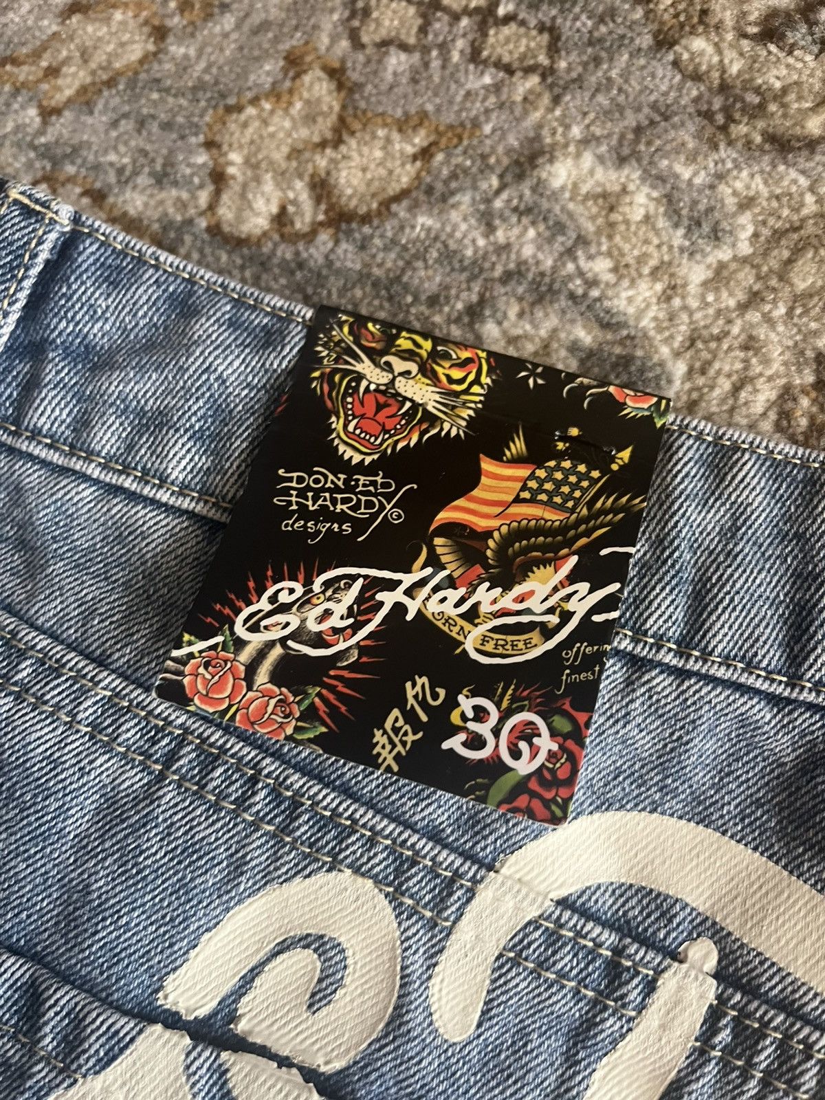 Ed Hardy LOVE ETERNAL MINI SHORTS Size 30" / US 8 / IT 44 - 3 Thumbnail