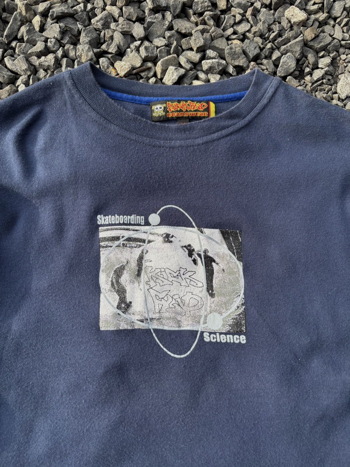 Other Vintage skate tee Kick Flip BOARD WEAR 2000’s Size US XXS / EU 40 - 2 Thumbnail