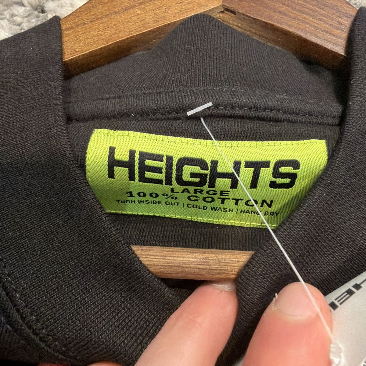 Cape Heights Heights District Graphic Long Sleeve Heights hell size L Size US L / EU 52-54 / 3 - 5 Thumbnail