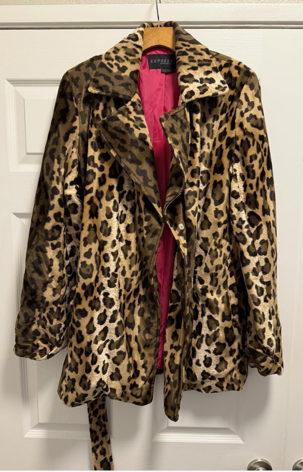 Express Express Leopard Print Belted Coat M Faux Fur Burning Man )'( Size ONE SIZE - 6 Thumbnail