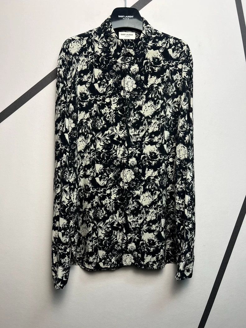 Yves Saint Laurent Saint laurent size 41 22 Spring/Summer French Black and Wh Size US XS / EU 42 / 0 - 1 Thumbnail