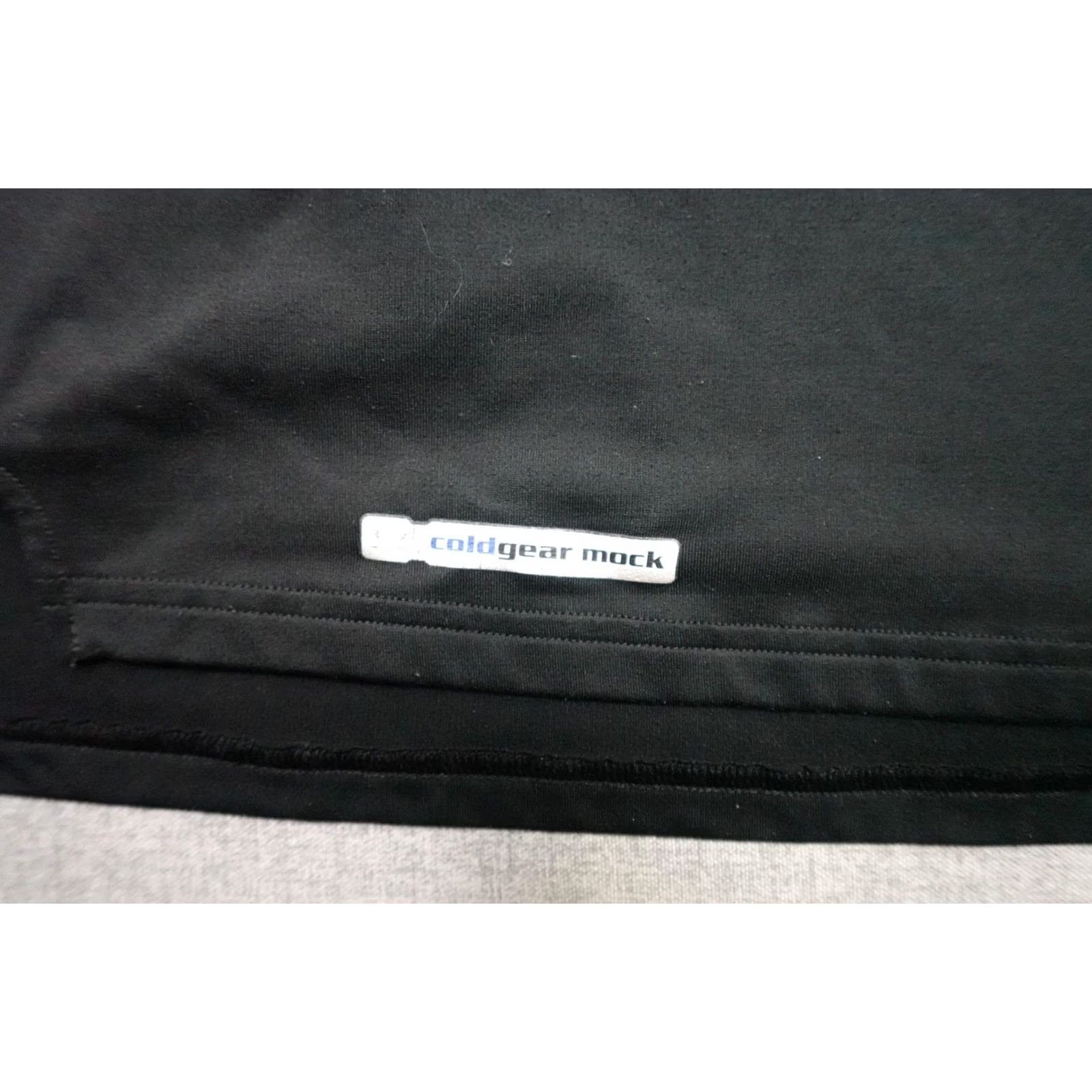 Under Armour Under Armour ColdGear Shirt Mens L Black Mock Neck Thermal Athletic Base Layer Long Sleeve Size US L / EU 52-54 / 3 - 3 Thumbnail