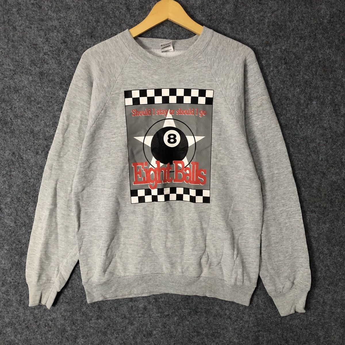 Vintage Vintage 90s Eight Balls Sweatshirt Size US L / EU 52-54 / 3 - 1 Thumbnail