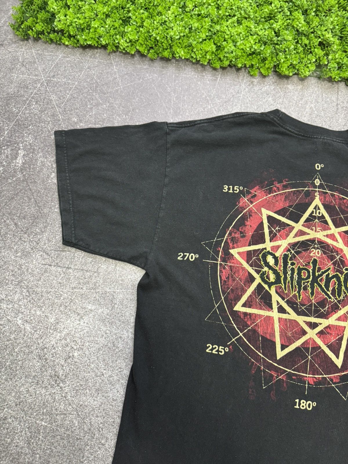 Band Tees Vintage y2k Slipknot 2010 T-Shirt rock band tee siz L y2k Size US L / EU 52-54 / 3 - 13 Thumbnail