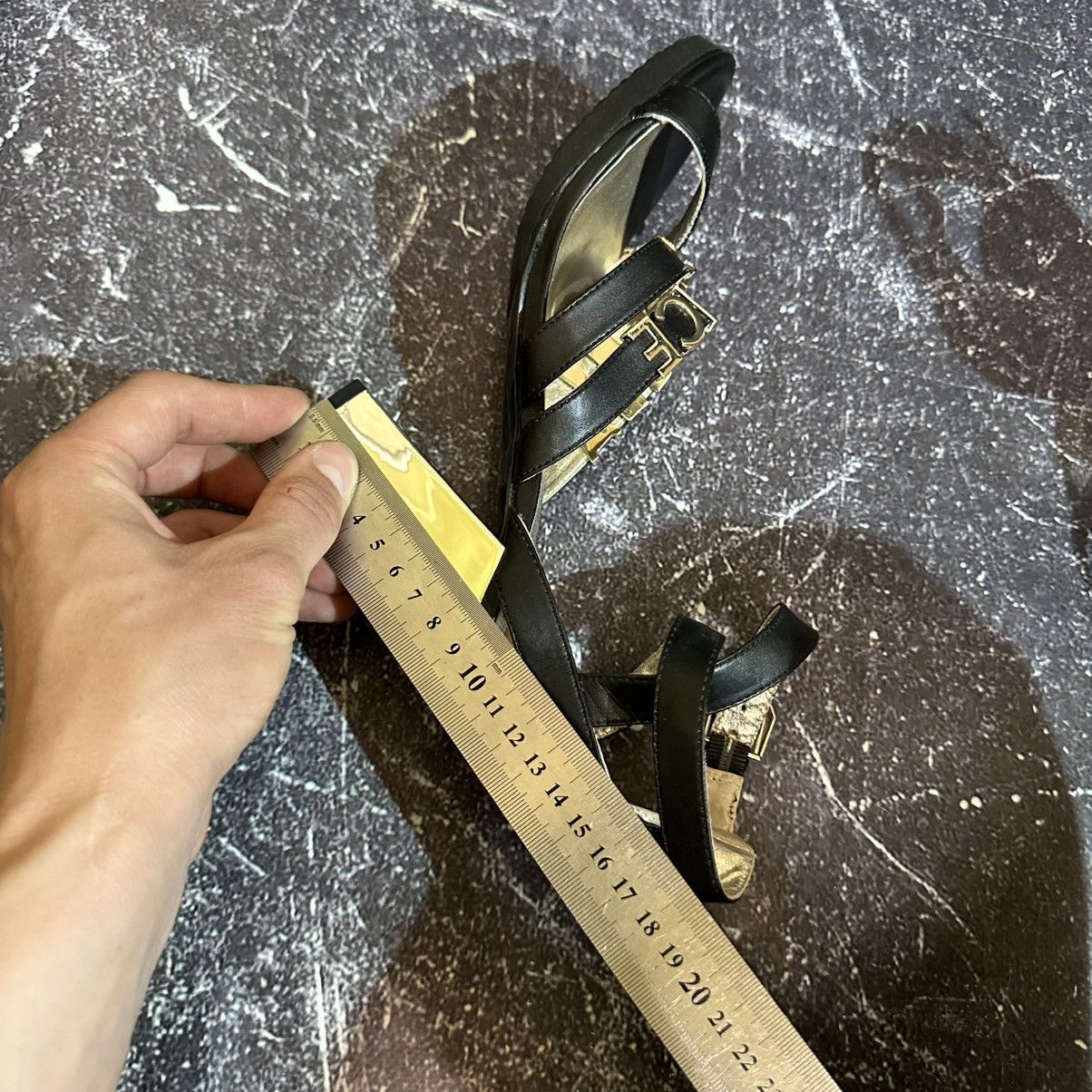 Versace Jeans Couture Versace Jeans Couture Leather Women’s Heels 37 Size Size US 7 / IT 37 - 19 Thumbnail