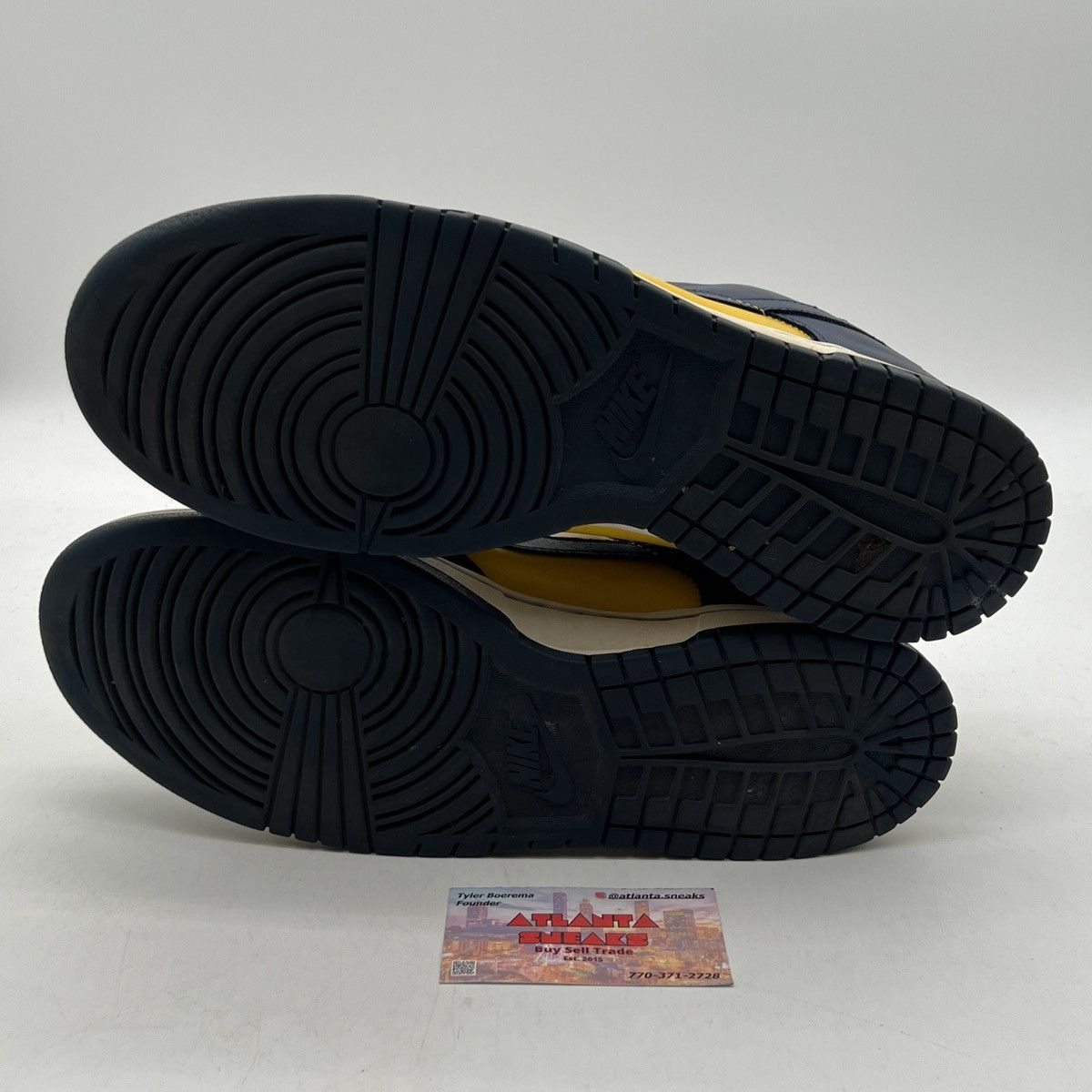Nike Nike dunk low Michigan Size US 12 / EU 45 - 7 Thumbnail