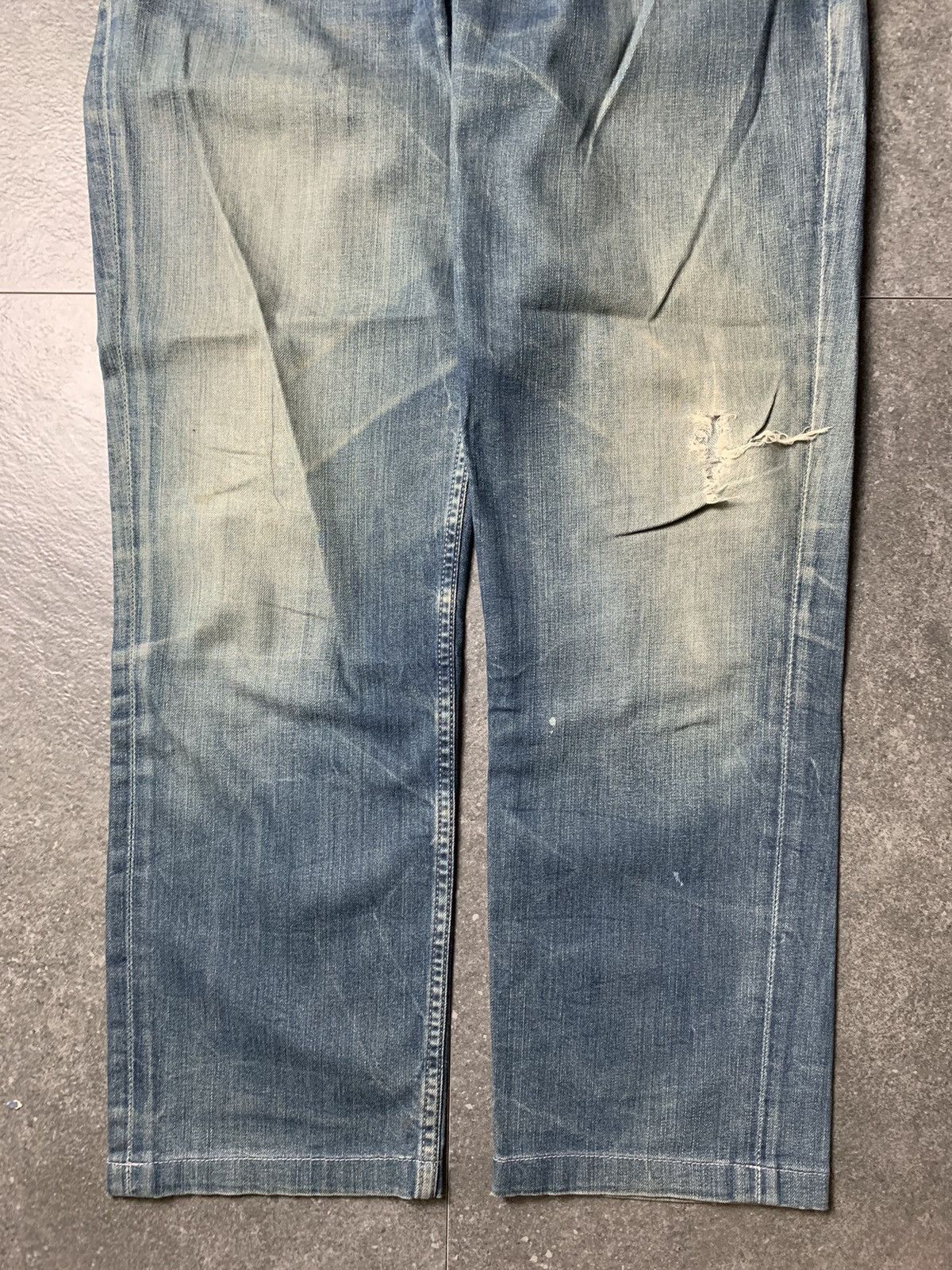 Levi's 2000s Levis Mud Wash Distressed Jeans Size US 28 / EU 44 - 3 Thumbnail
